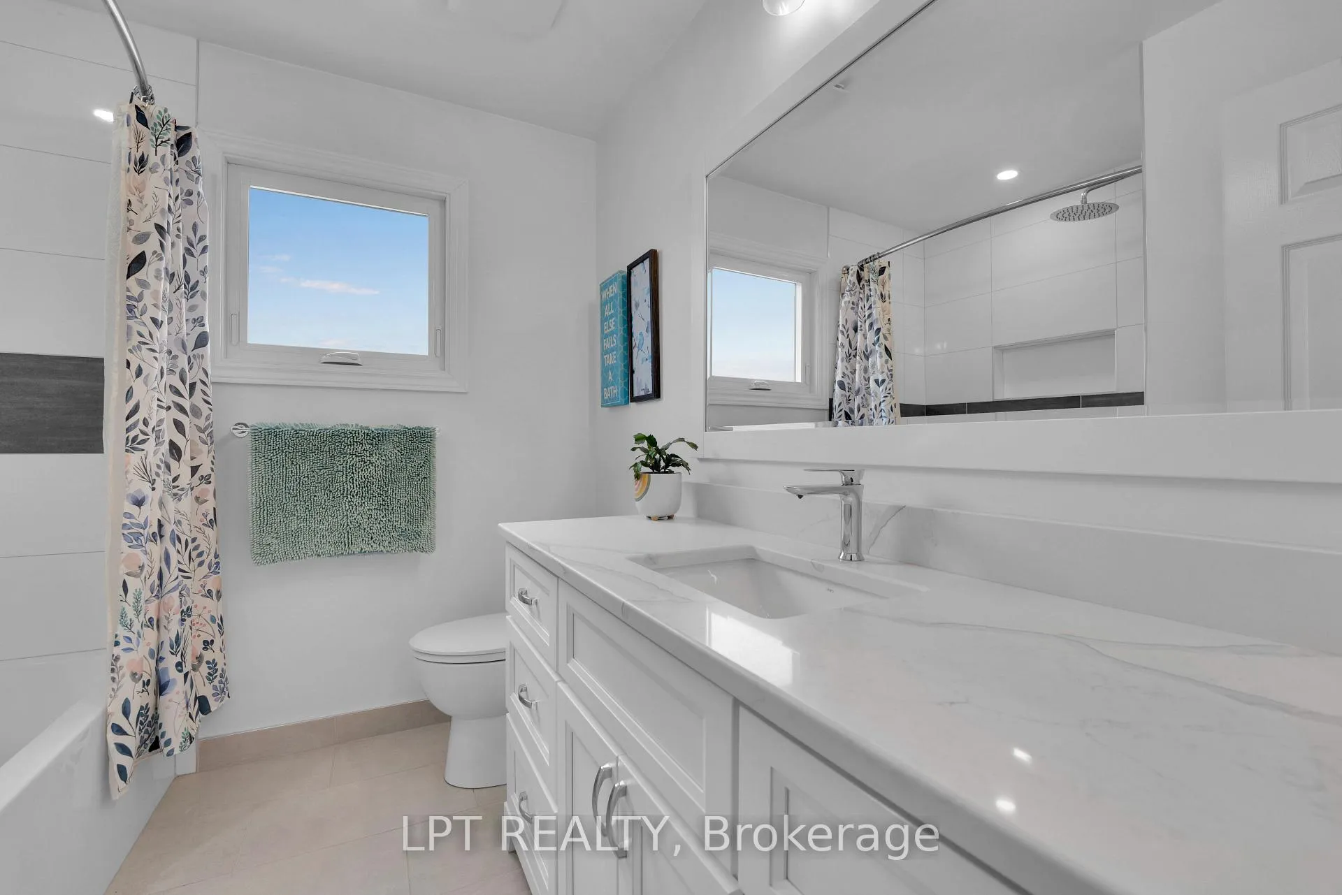 Photo 23 of 804 Hauteview Drive, Ottawa, Fallingbrook/Ridgemount — HOMEH