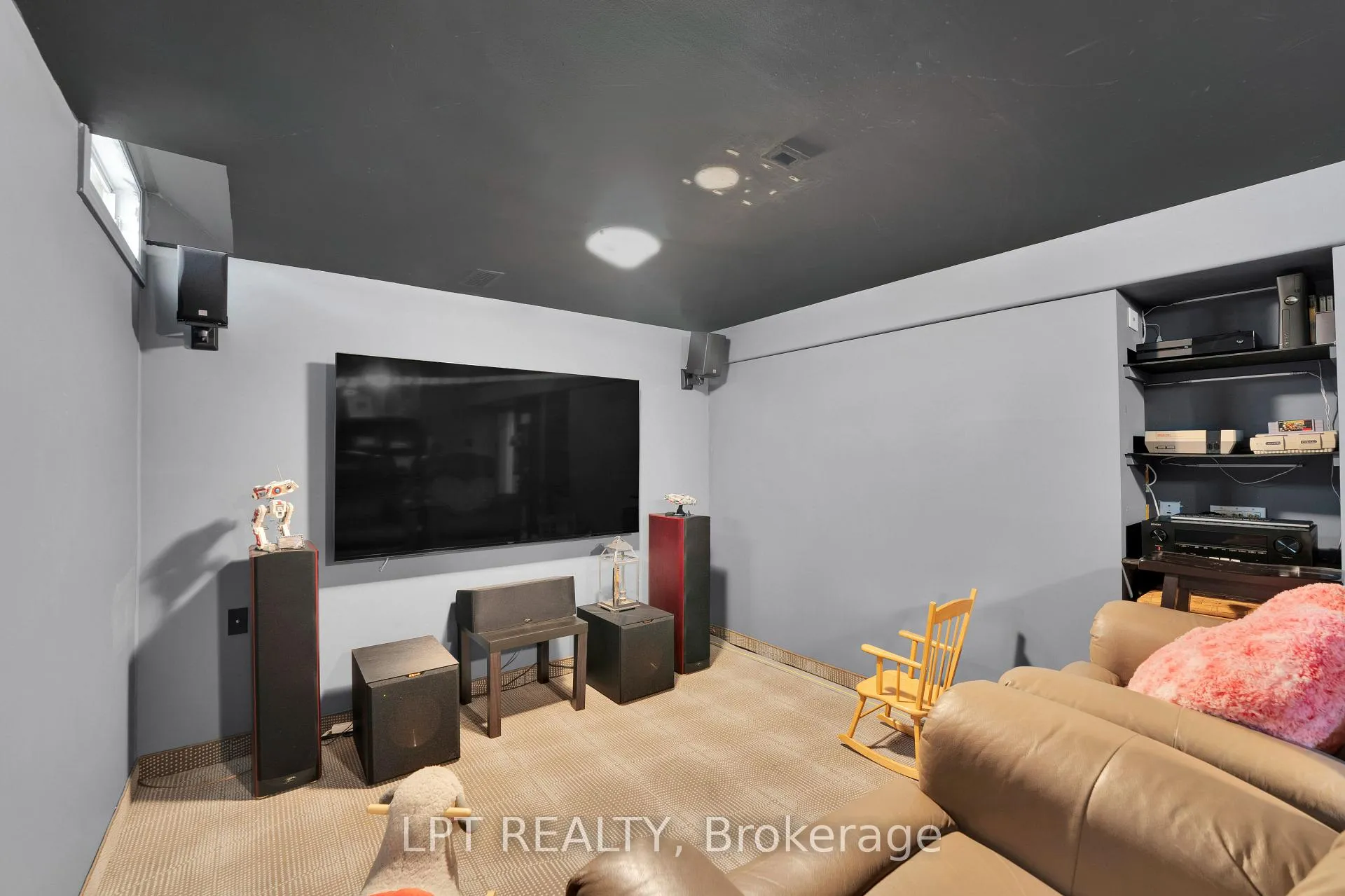 Photo 26 of 804 Hauteview Drive, Ottawa, Fallingbrook/Ridgemount — HOMEH