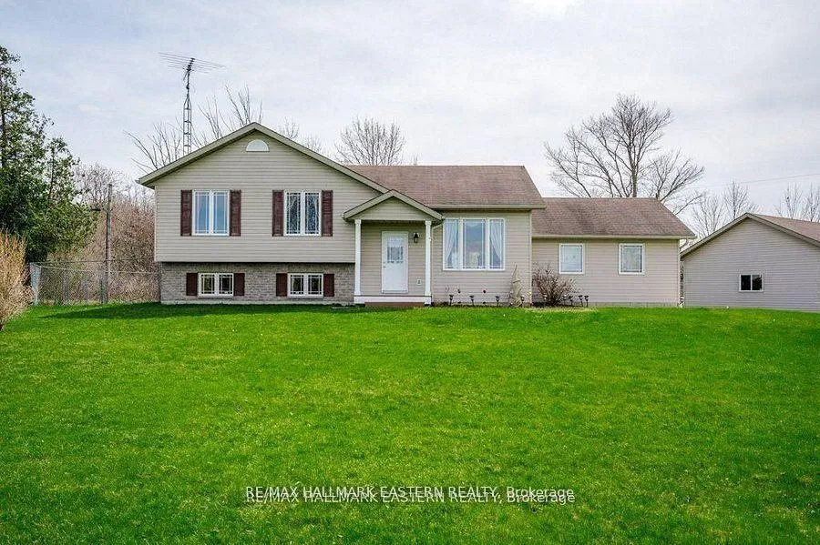 Photo 2 of 1755A Salem Road, Prince Edward County, Ameliasburg Ward — HOMEH