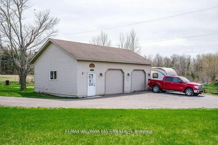 Photo 10 of 1755A Salem Road, Prince Edward County, Ameliasburg Ward — HOMEH