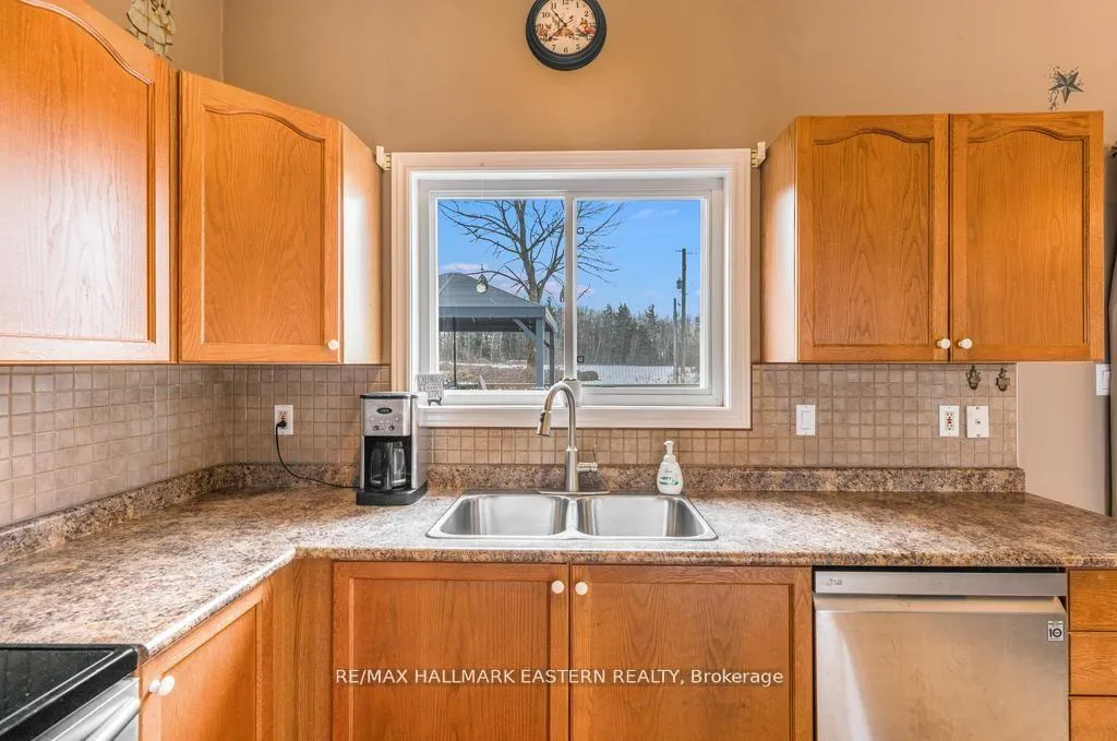 Photo 18 of 1755A Salem Road, Prince Edward County, Ameliasburg Ward — HOMEH