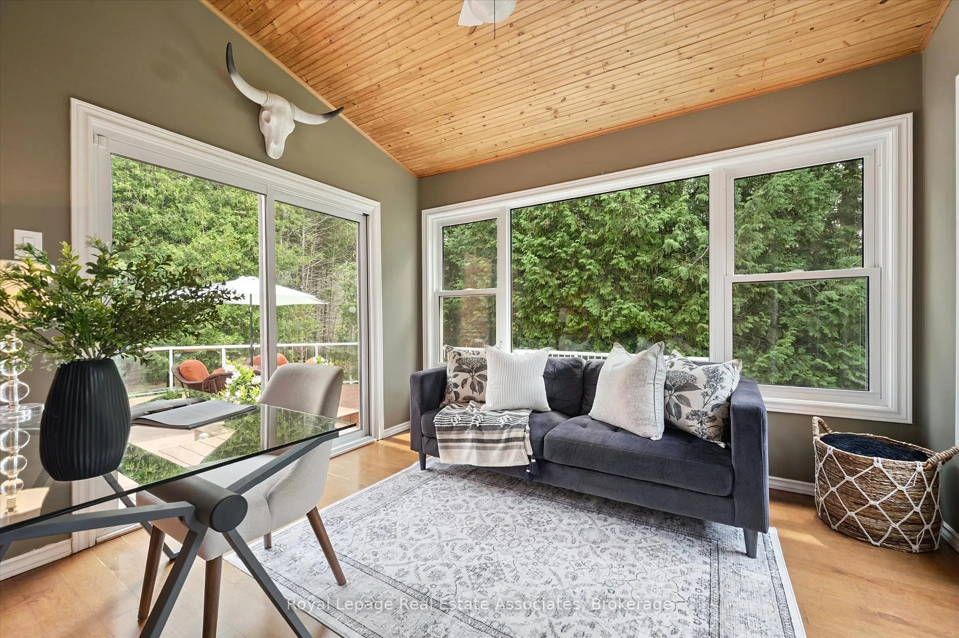 Photo 11 of 23 Brock Road N, Puslinch, Aberfoyle — HOMEH