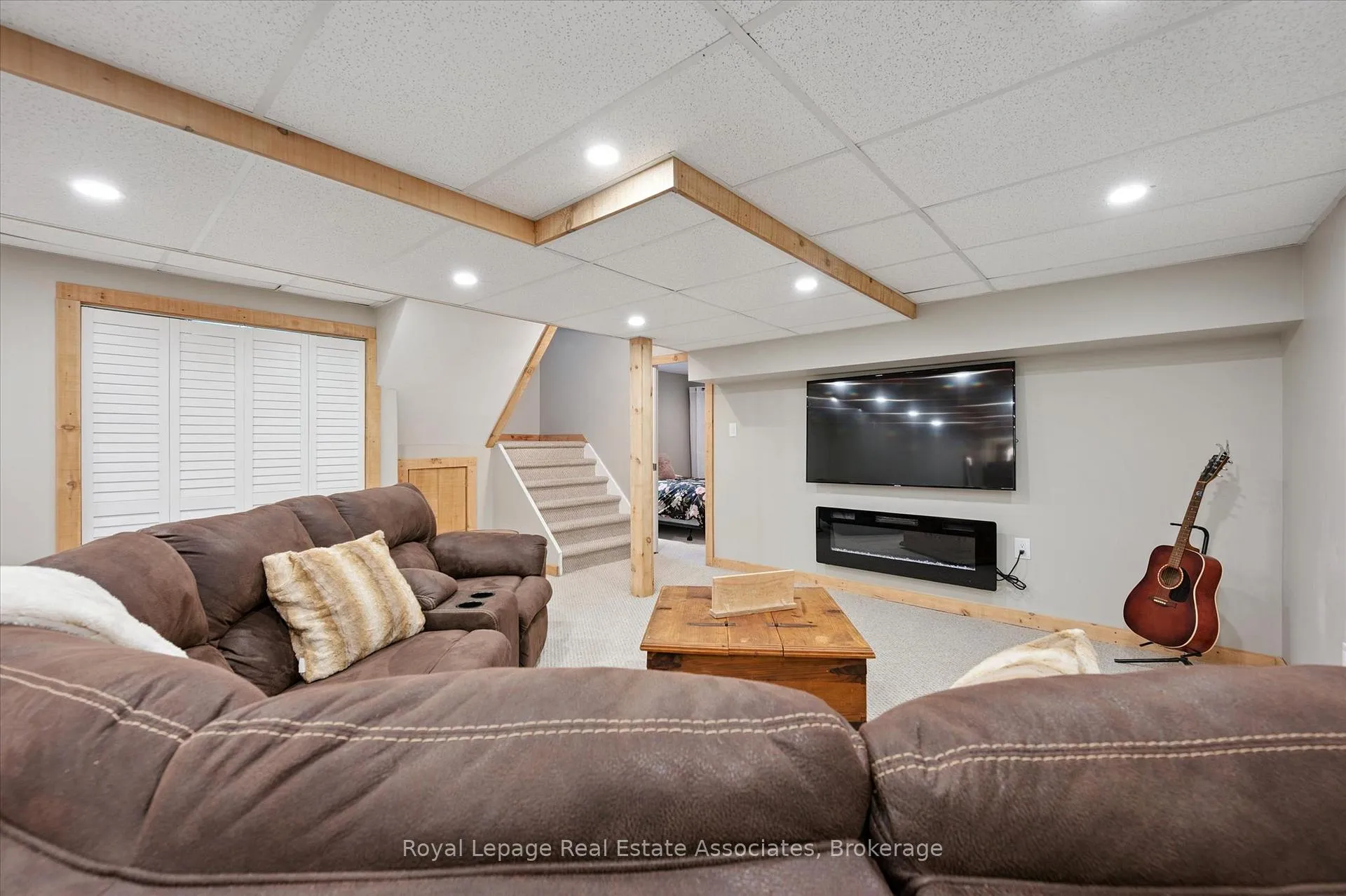 Photo 31 of 23 Brock Road N, Puslinch, Aberfoyle — HOMEH