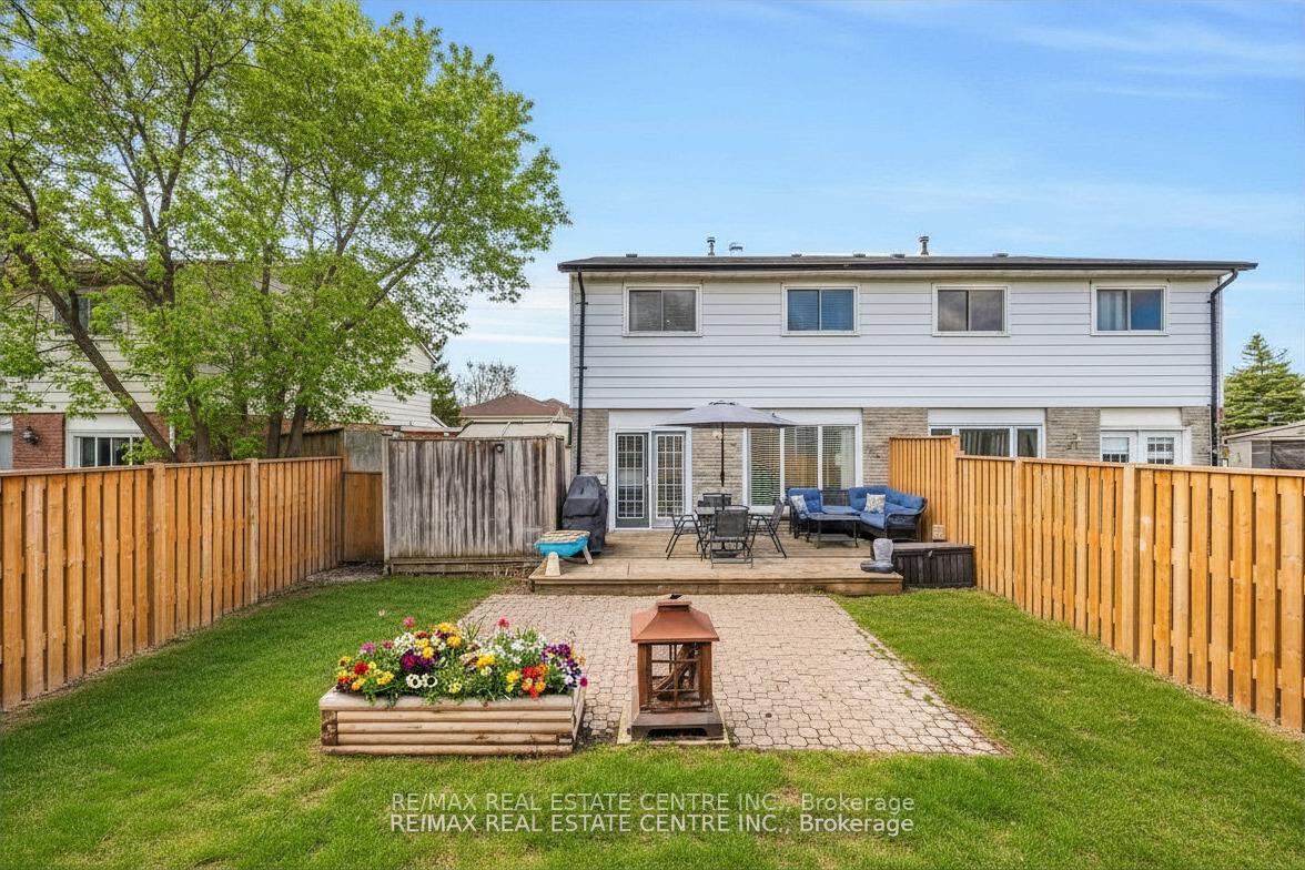 Photo 30 of 33 Fourth Avenue, Orangeville — HOMEH