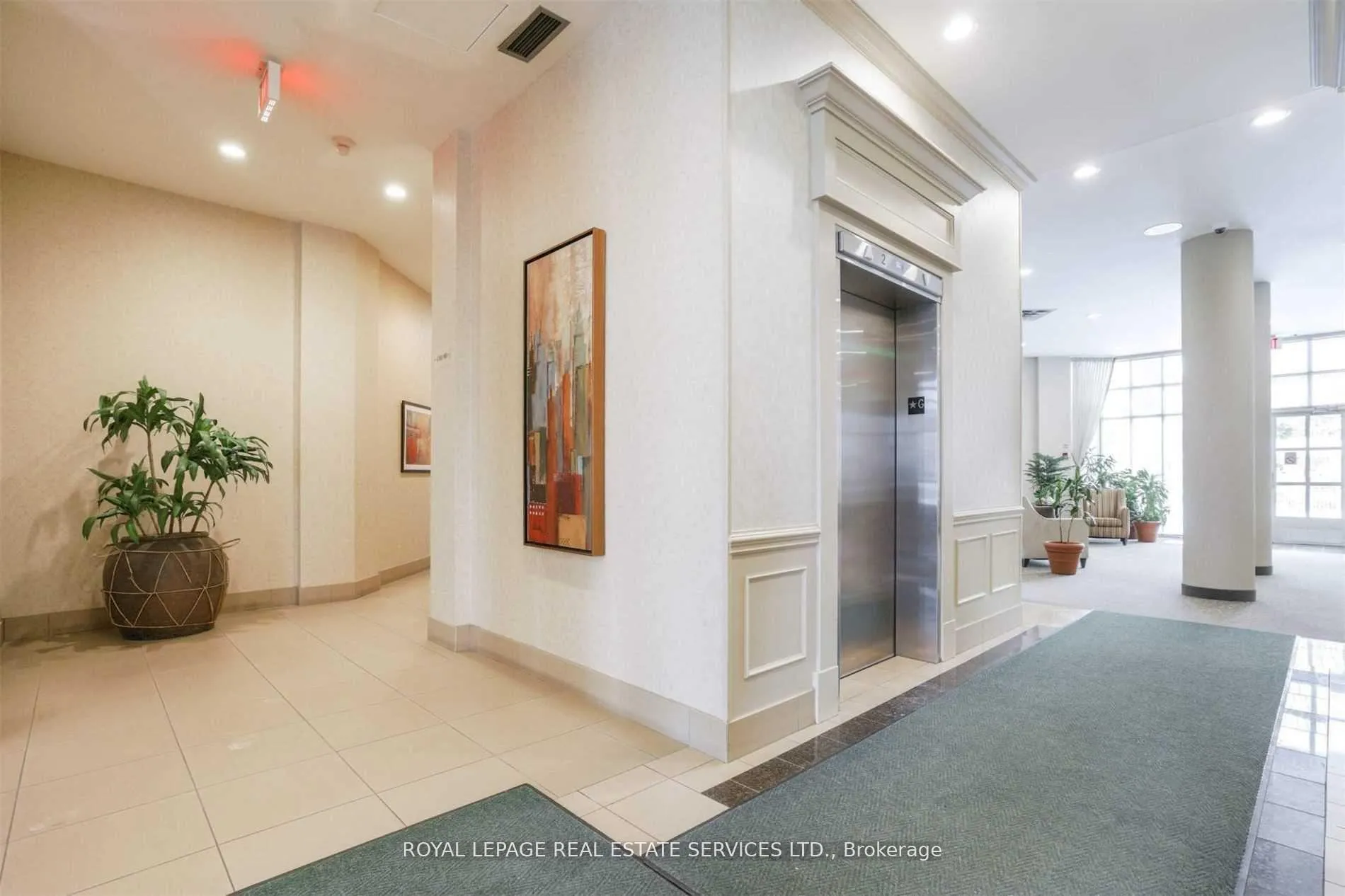 Photo 7 of Unit 607, 11 Thorncliffe Pk Drive, Toronto, Thorncliffe Park — HOMEH