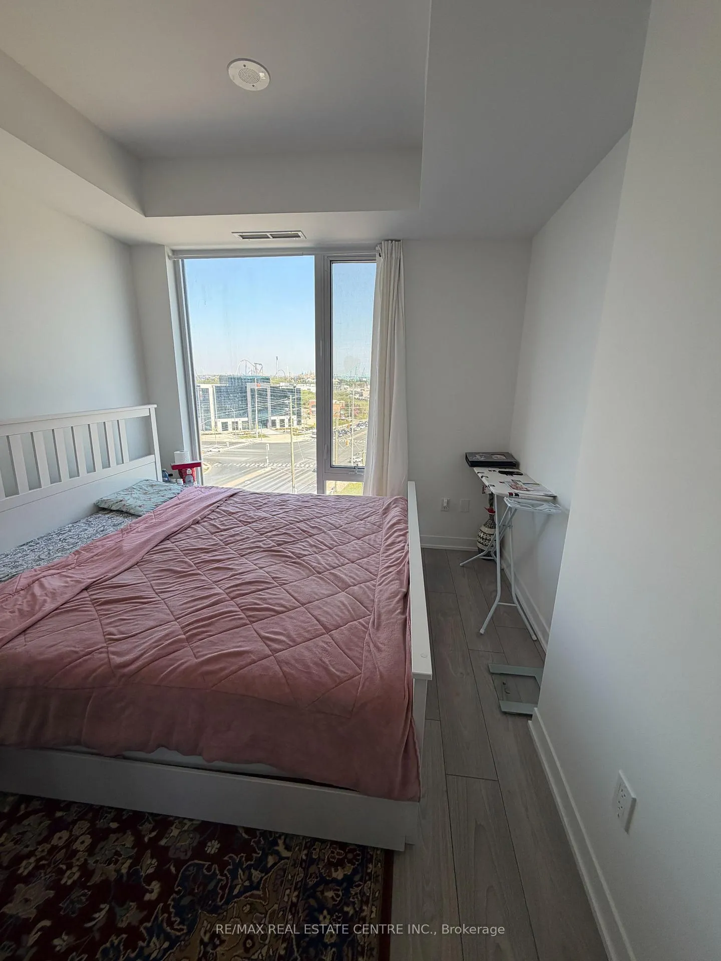 Photo 8 of Unit 725, 498 Caldari Road, Vaughan, Concord — HOMEH