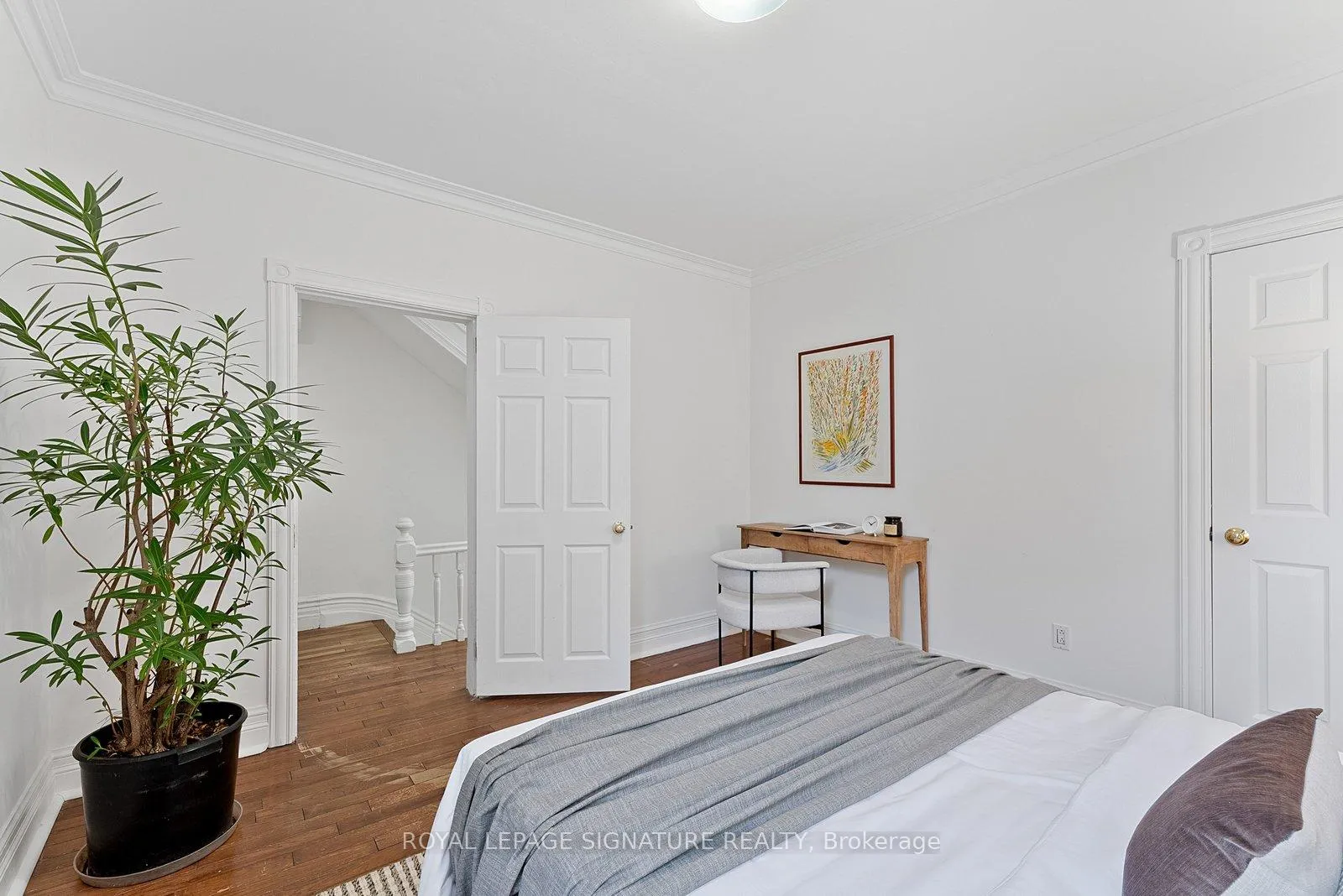 Photo 18 of 28 Shannon Street, Toronto, Trinity-Bellwoods — HOMEH