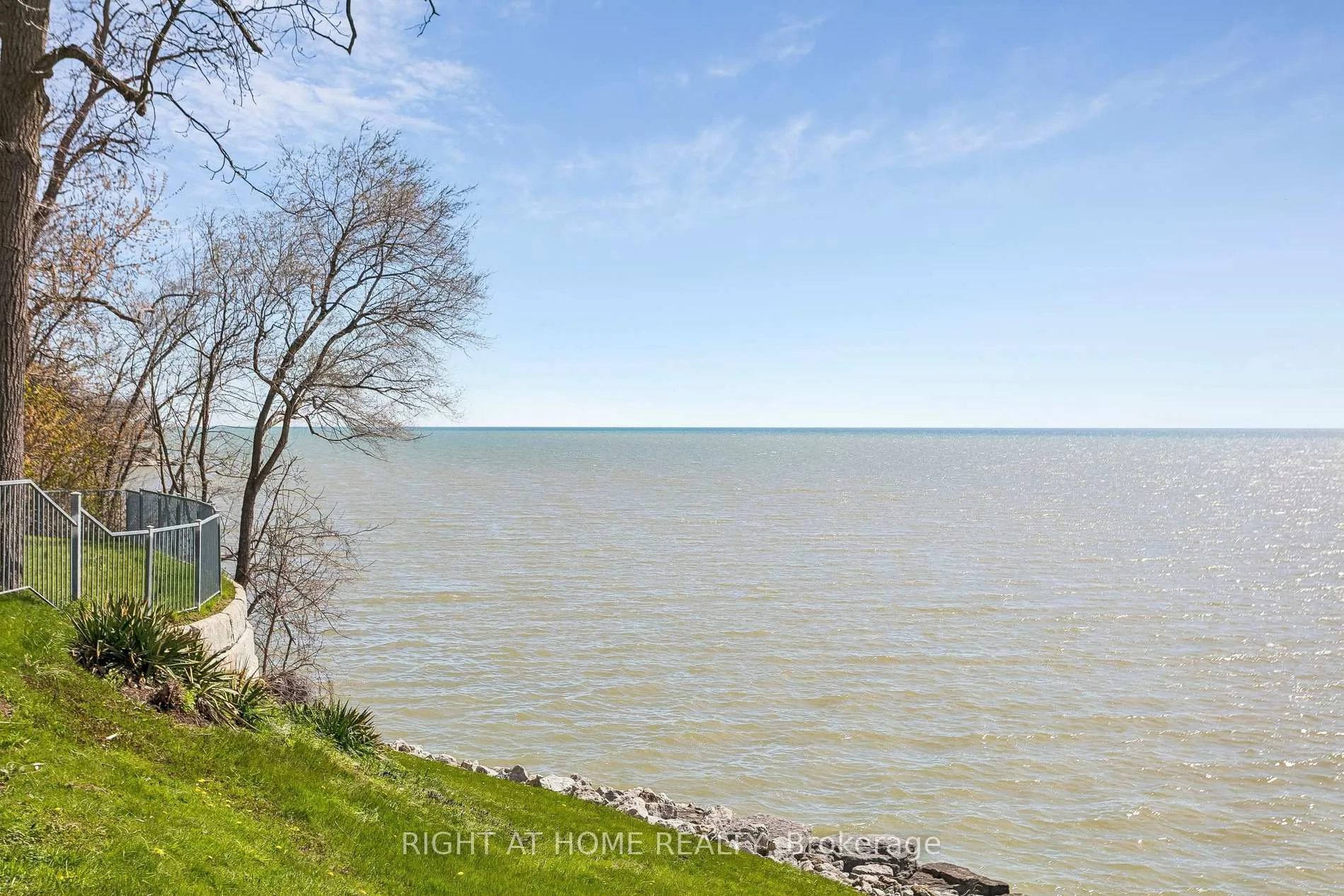 Photo 29 of Unit 402, 2075 Lakeshore Road, Burlington, Brant — HOMEH