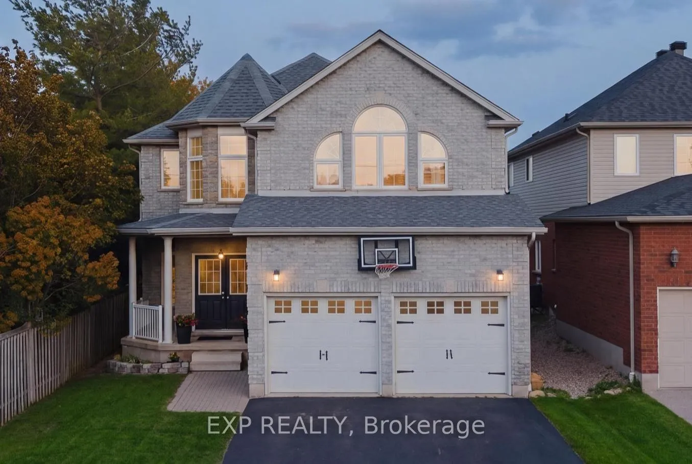 Photo 1 of 606 Doon Drive S, Kitchener — HOMEH