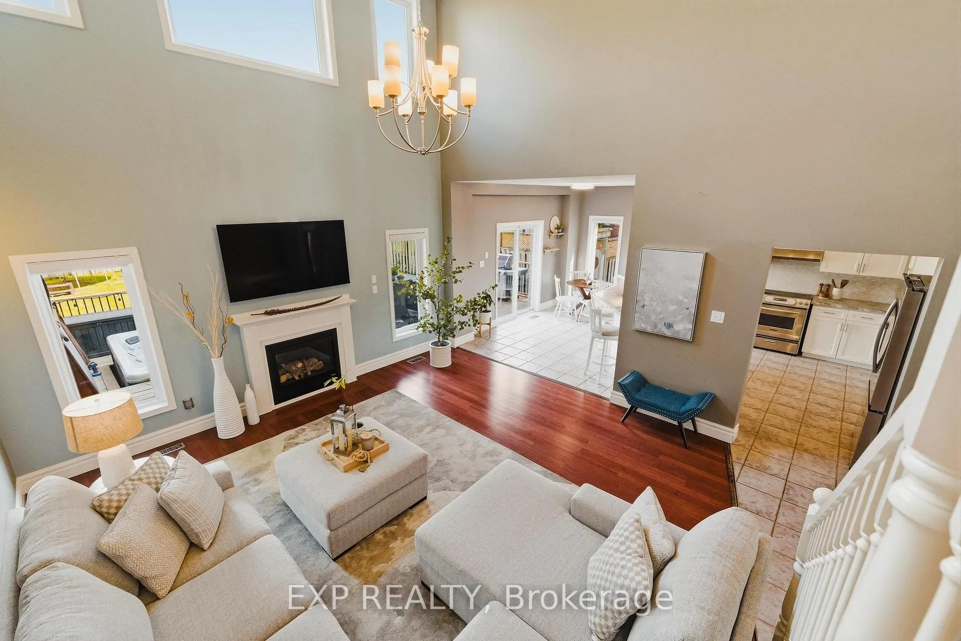Photo 12 of 606 Doon Drive S, Kitchener — HOMEH