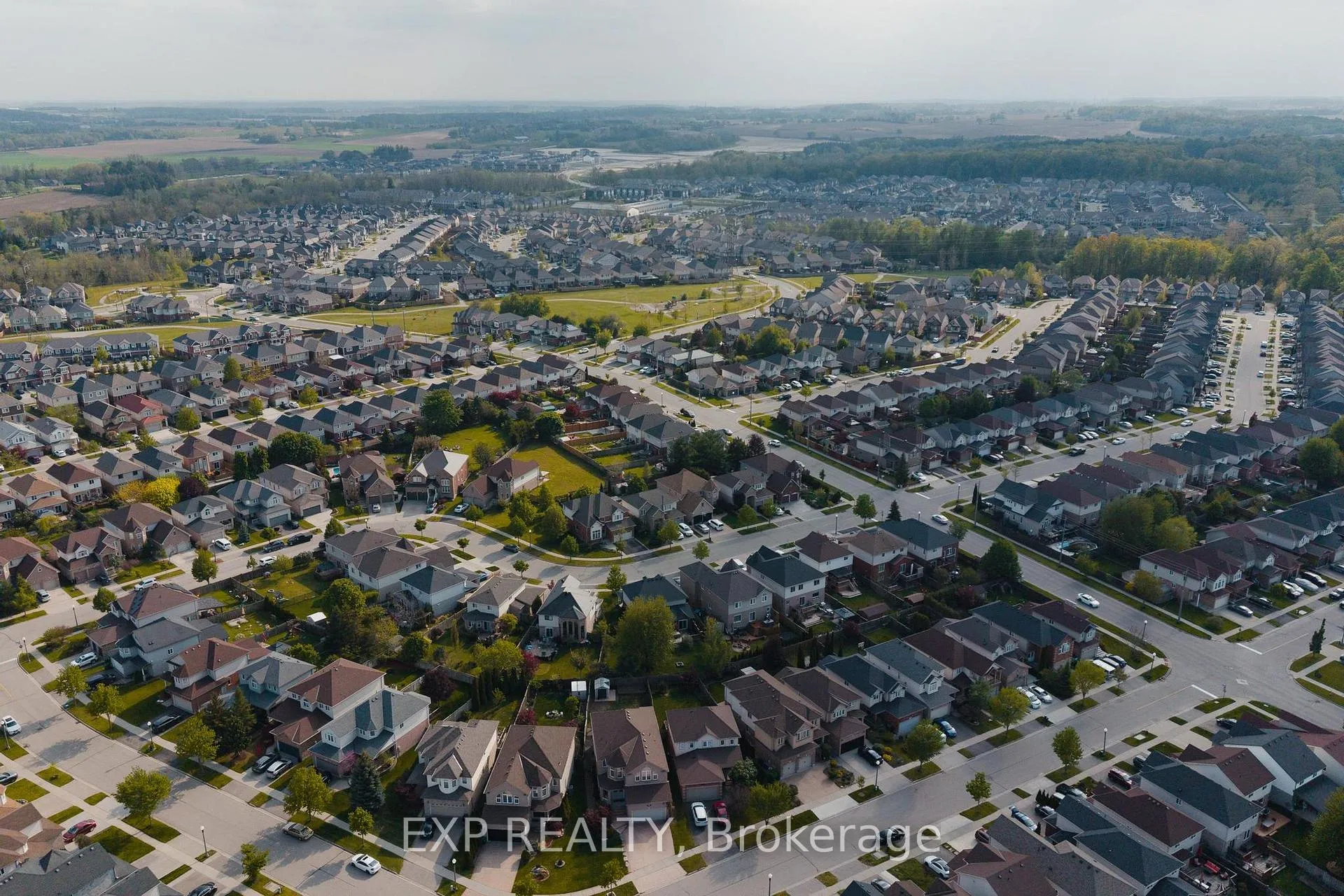 Photo 48 of 606 Doon Drive S, Kitchener — HOMEH