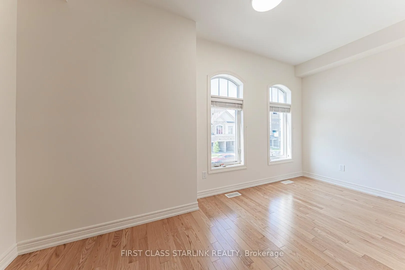 Photo 19 of 3964 Thomas Alton Boulevard, Burlington, Alton — HOMEH