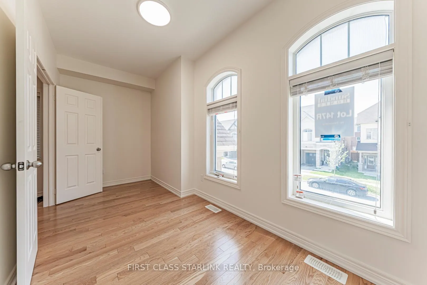 Photo 21 of 3964 Thomas Alton Boulevard, Burlington, Alton — HOMEH