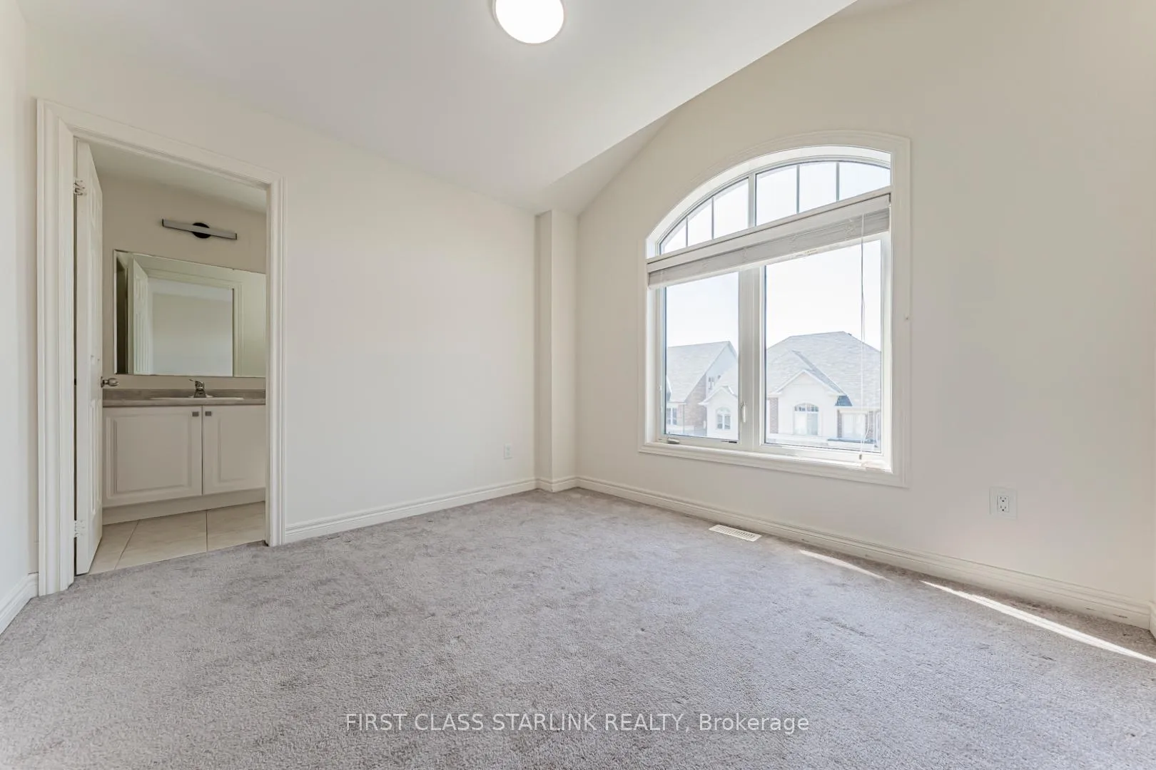 Photo 36 of 3964 Thomas Alton Boulevard, Burlington, Alton — HOMEH