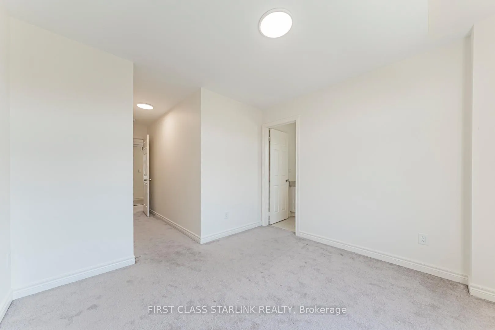 Photo 38 of 3964 Thomas Alton Boulevard, Burlington, Alton — HOMEH