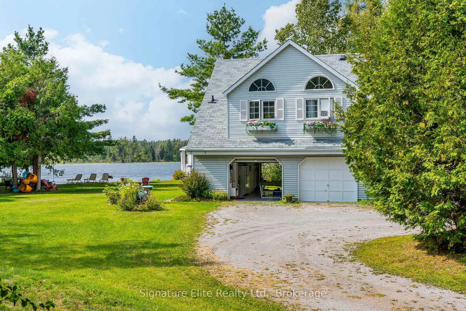 Photo 1 of 41 Duncombe Drive, Kawartha Lakes, Bexley — HOMEH