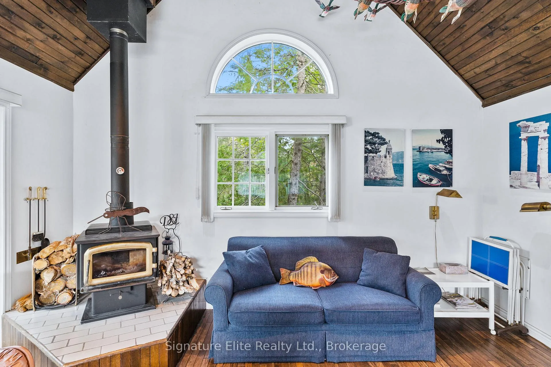 Photo 7 of 41 Duncombe Drive, Kawartha Lakes, Bexley — HOMEH