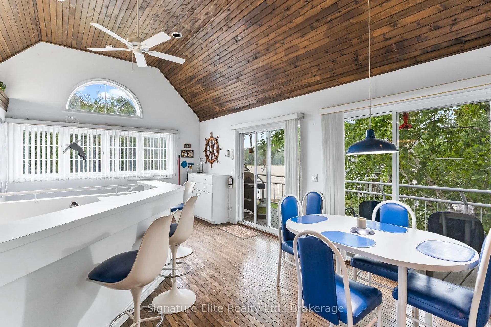 Photo 10 of 41 Duncombe Drive, Kawartha Lakes, Bexley — HOMEH