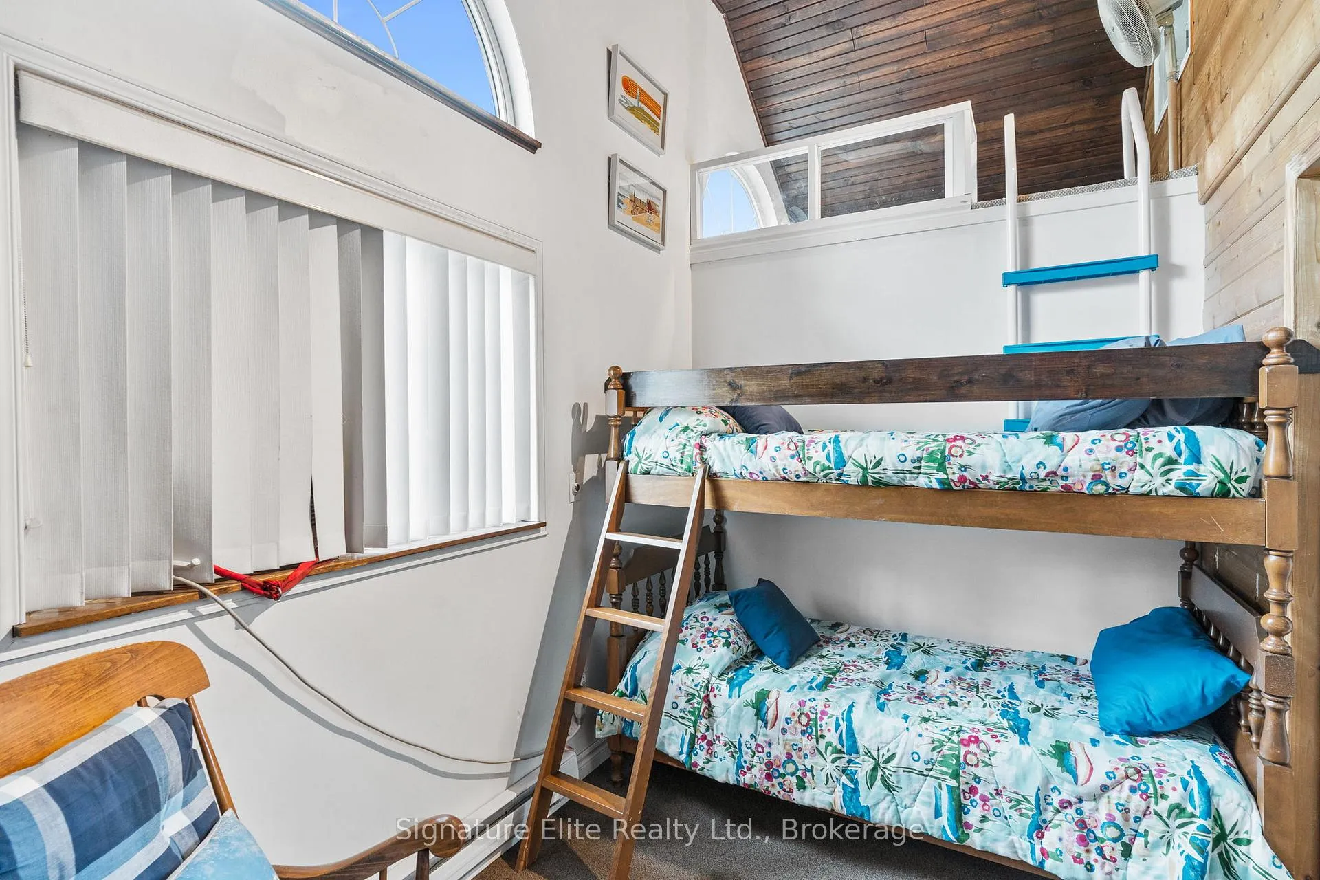 Photo 11 of 41 Duncombe Drive, Kawartha Lakes, Bexley — HOMEH