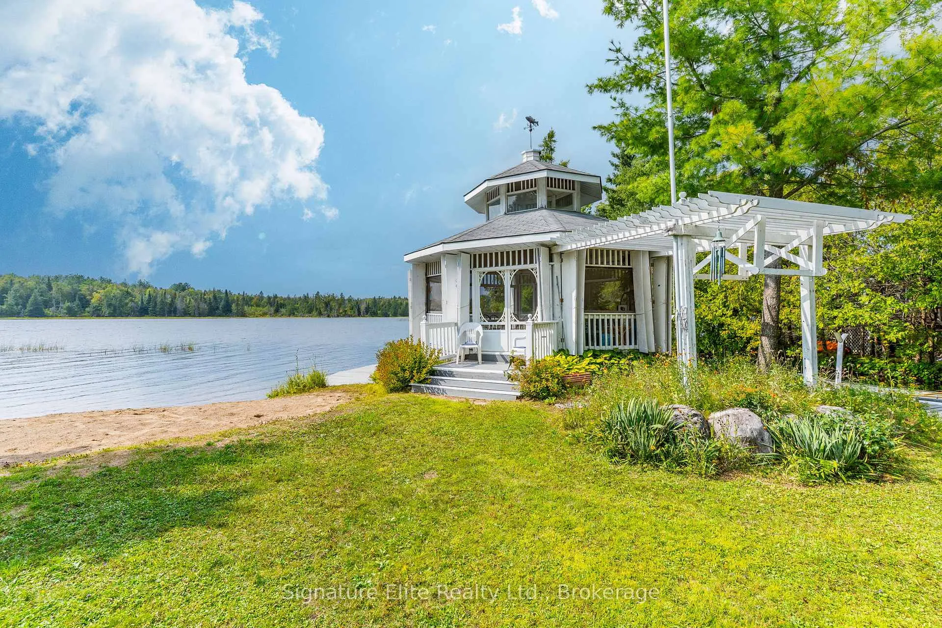 Photo 23 of 41 Duncombe Drive, Kawartha Lakes, Bexley — HOMEH