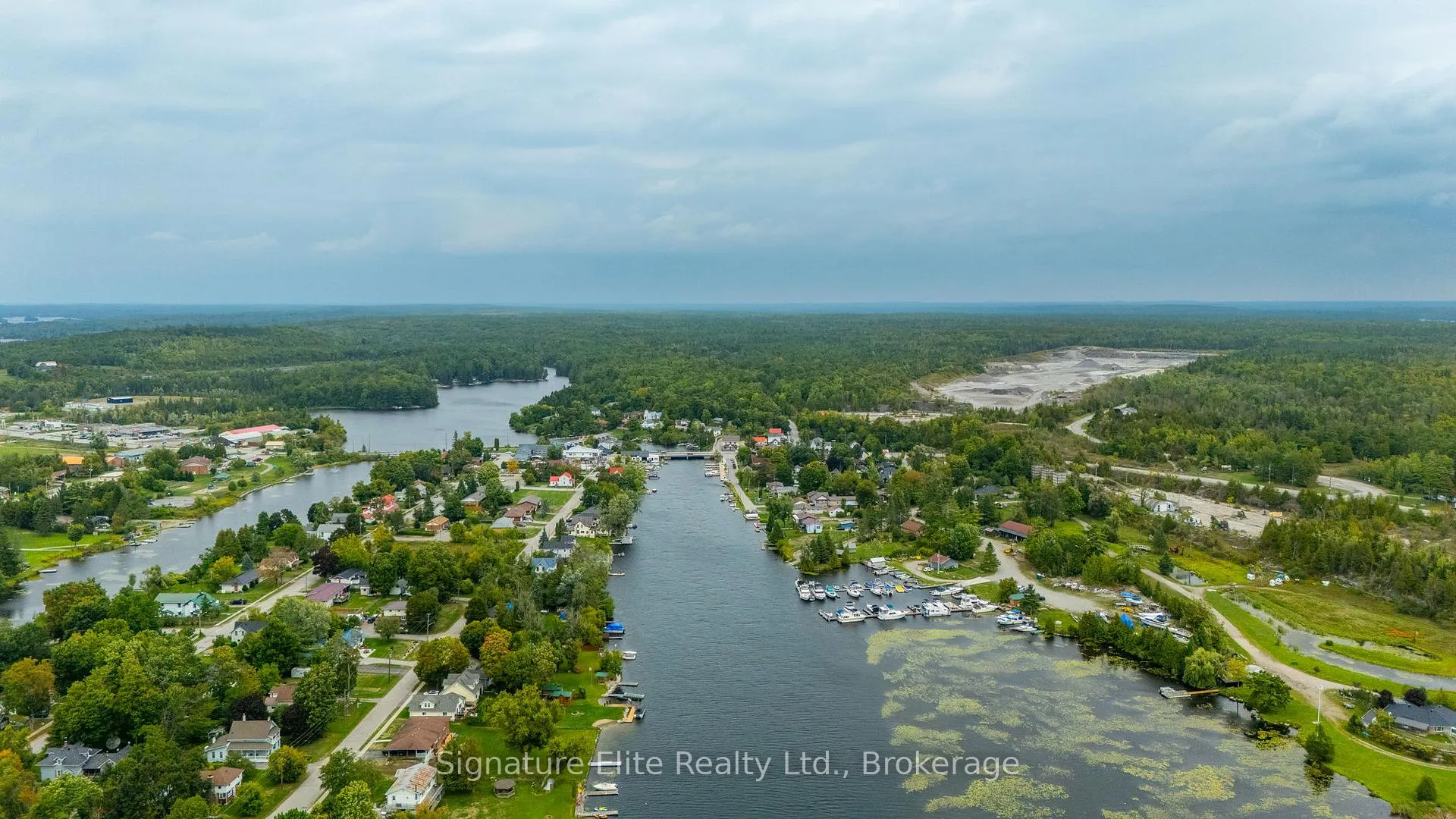 Photo 35 of 41 Duncombe Drive, Kawartha Lakes, Bexley — HOMEH