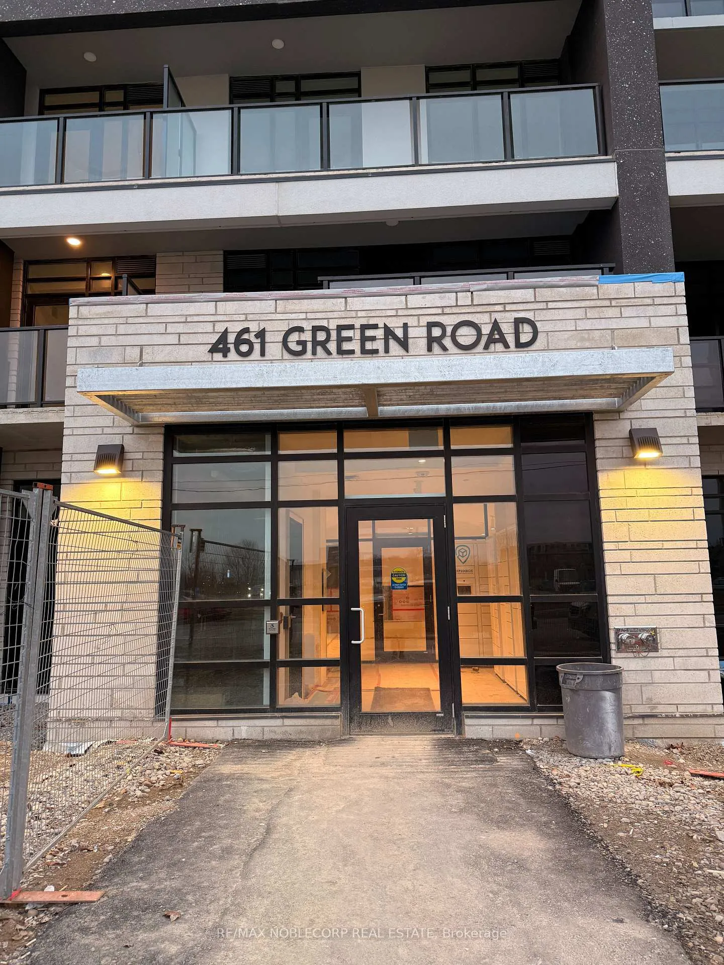 Photo 1 of Unit 403, 461 Green Road, Hamilton, Lakeshore — HOMEH