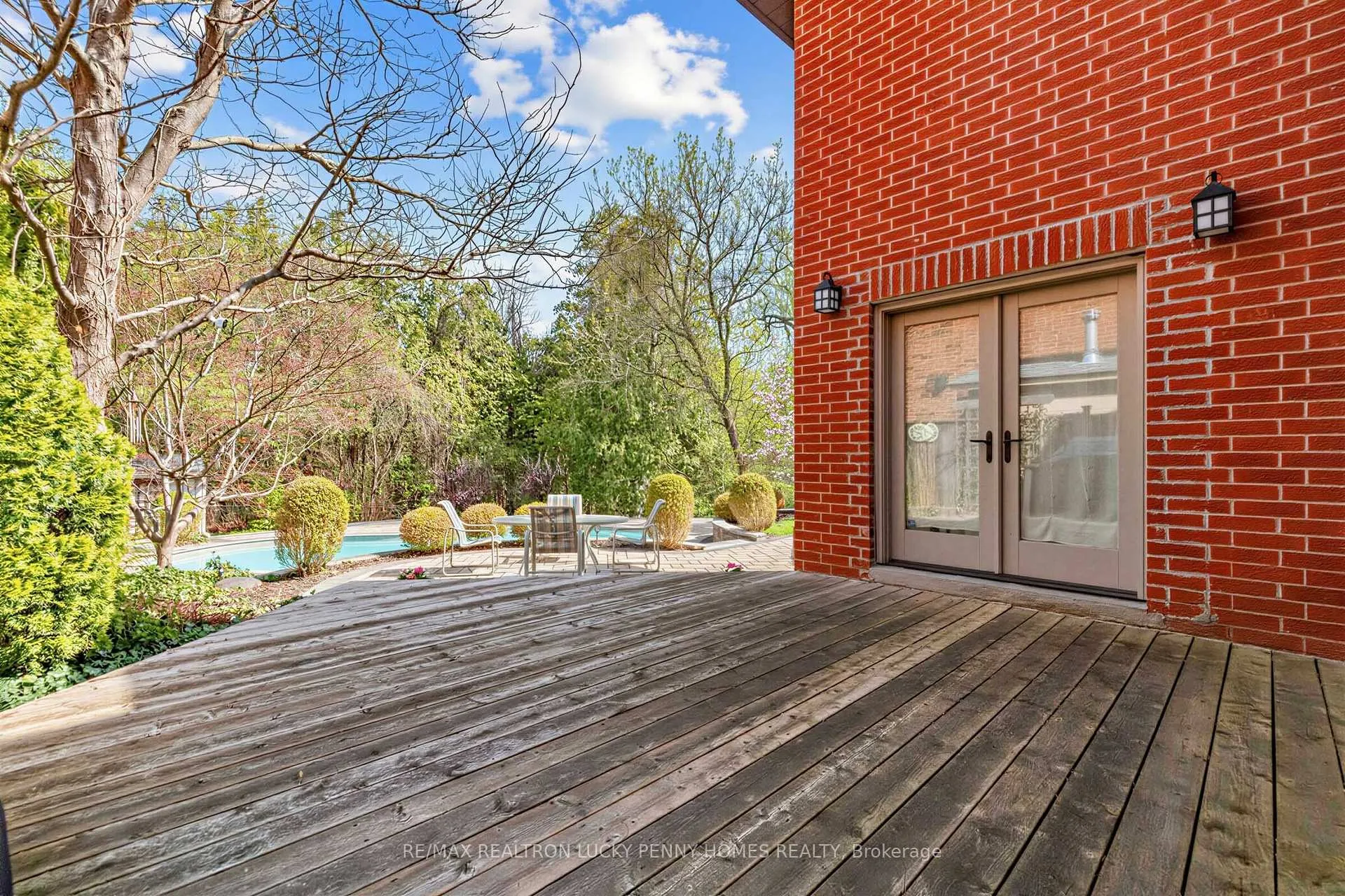 Photo 42 of 8 Goodmills Court, Markham, Unionville — HOMEH