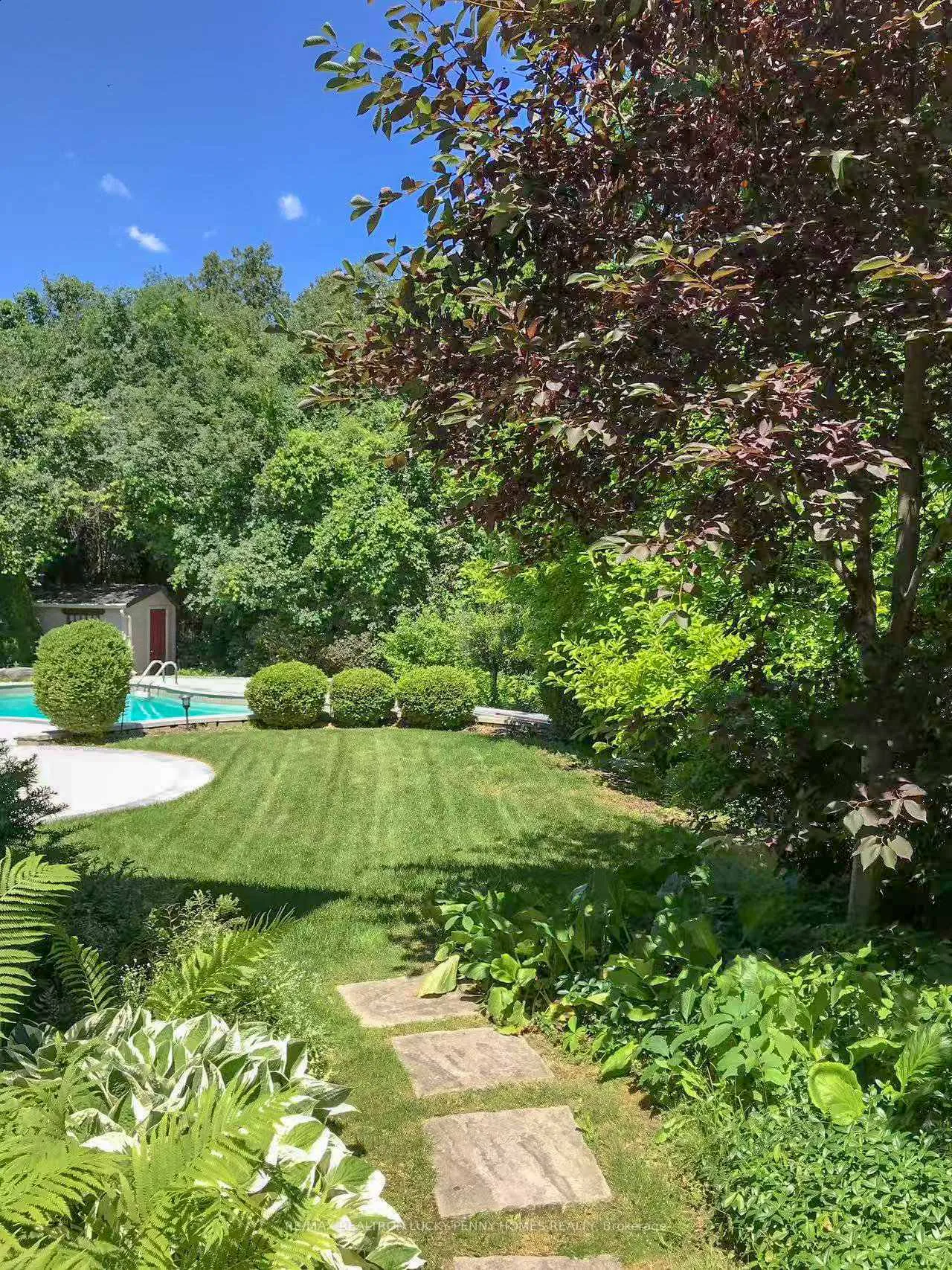 Photo 50 of 8 Goodmills Court, Markham, Unionville — HOMEH