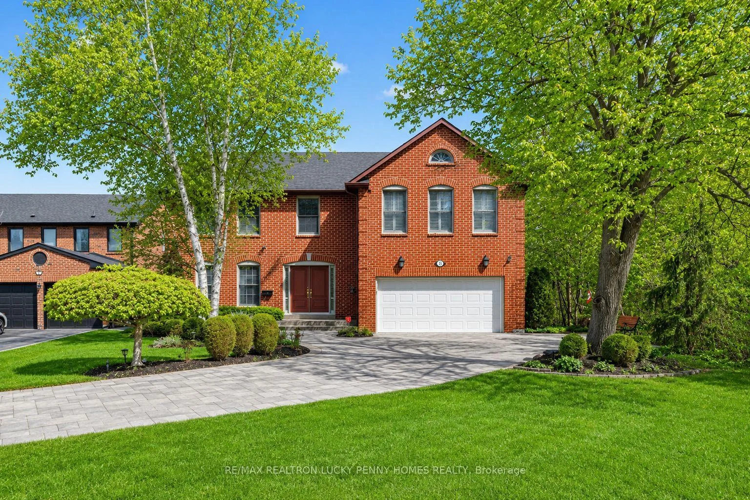Photo 1 of 8 Goodmills Court, Markham, Unionville — HOMEH