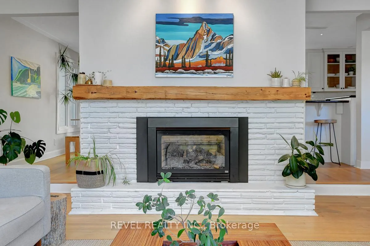 Photo 7 of 353 Mountbatten Avenue, Ottawa, Alta Vista/Faircrest Heights — HOMEH