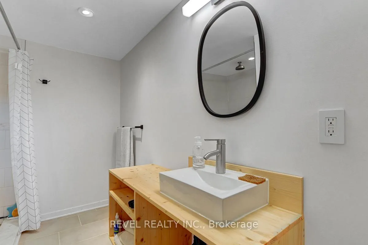 Photo 20 of 353 Mountbatten Avenue, Ottawa, Alta Vista/Faircrest Heights — HOMEH