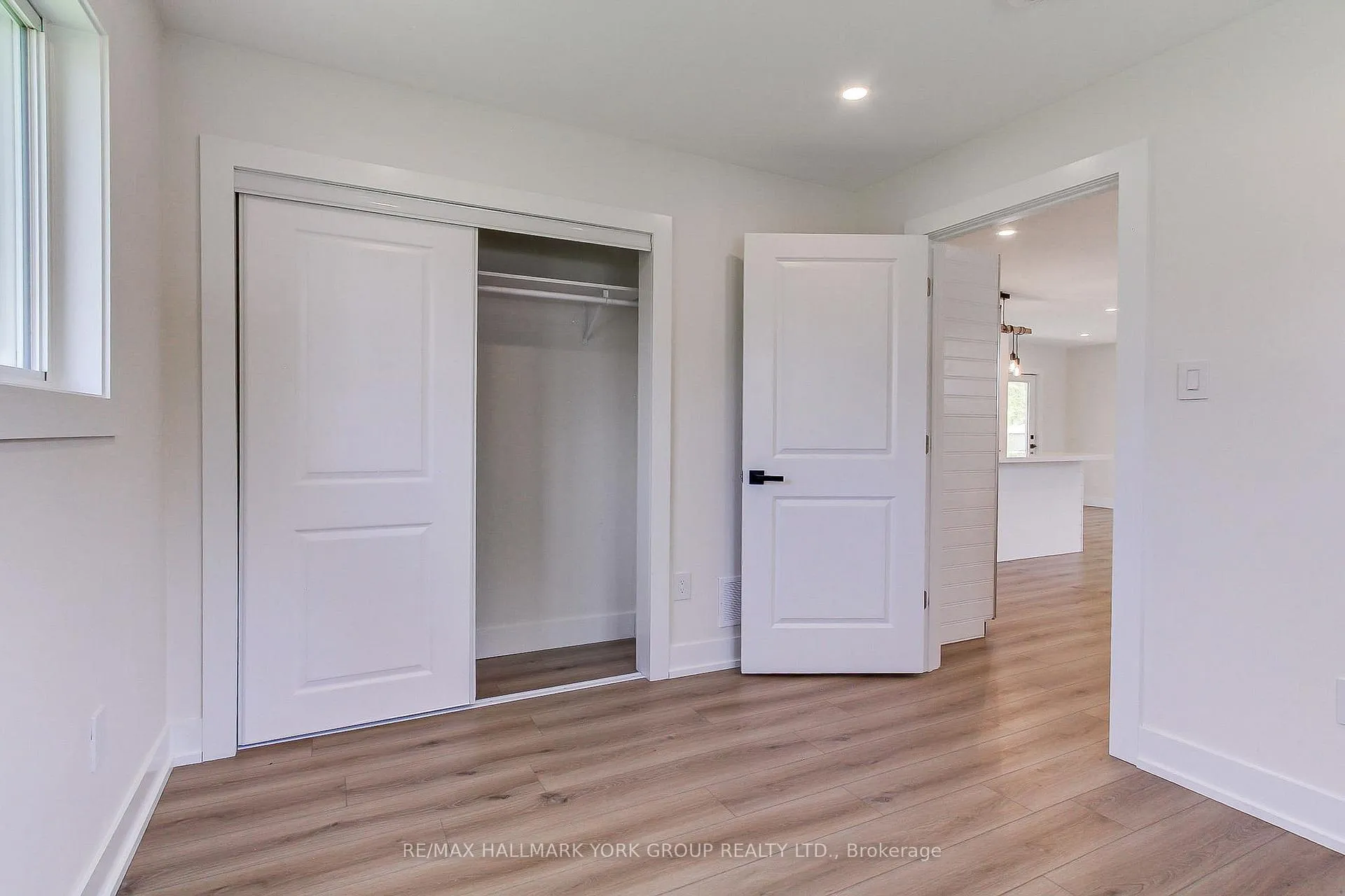 Photo 29 of 32 Larch Lane, Georgina, Virginia — HOMEH