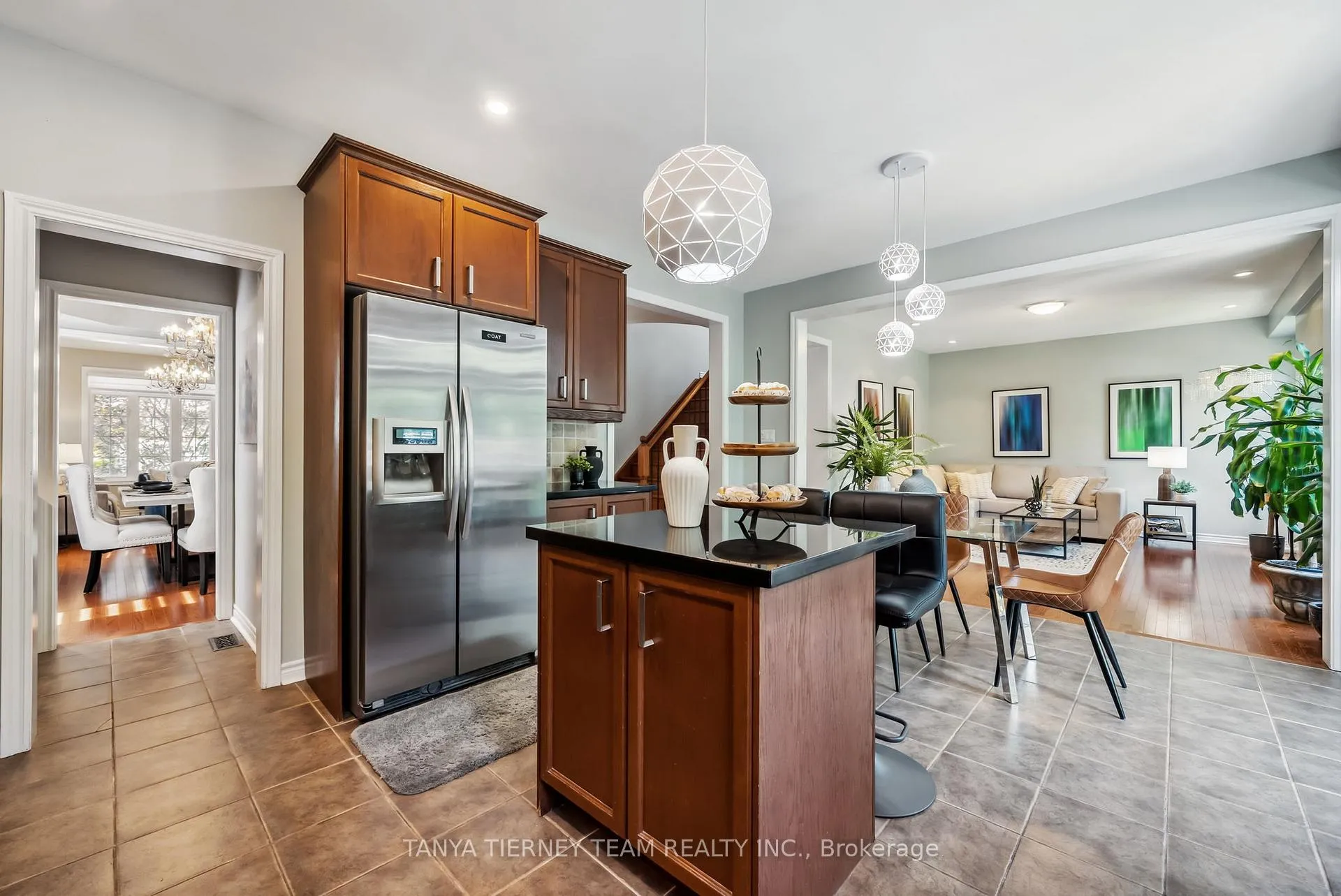 Photo 14 of 165 Rivers Edge Place, Whitby, Taunton North — HOMEH