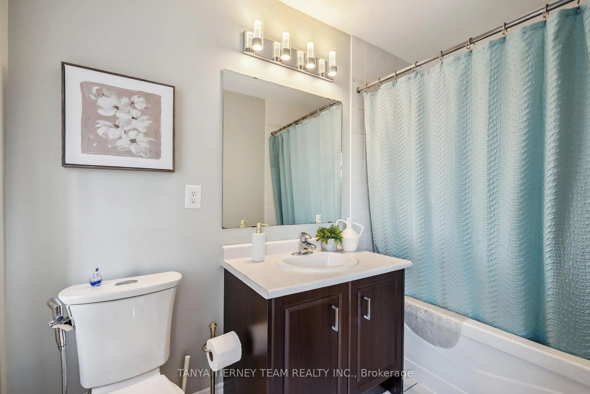 Photo 34 of 165 Rivers Edge Place, Whitby, Taunton North — HOMEH