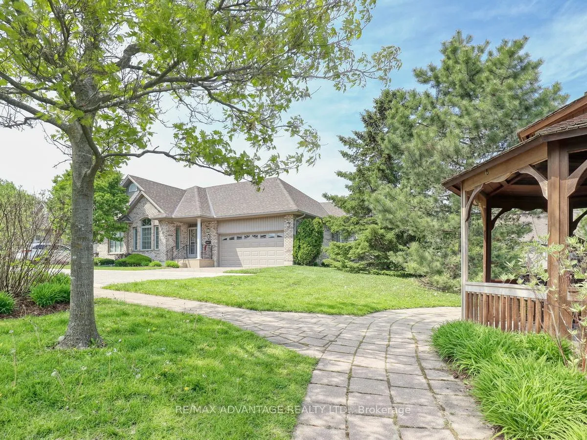 Front of Unit 42, 800 Commissioners Road W