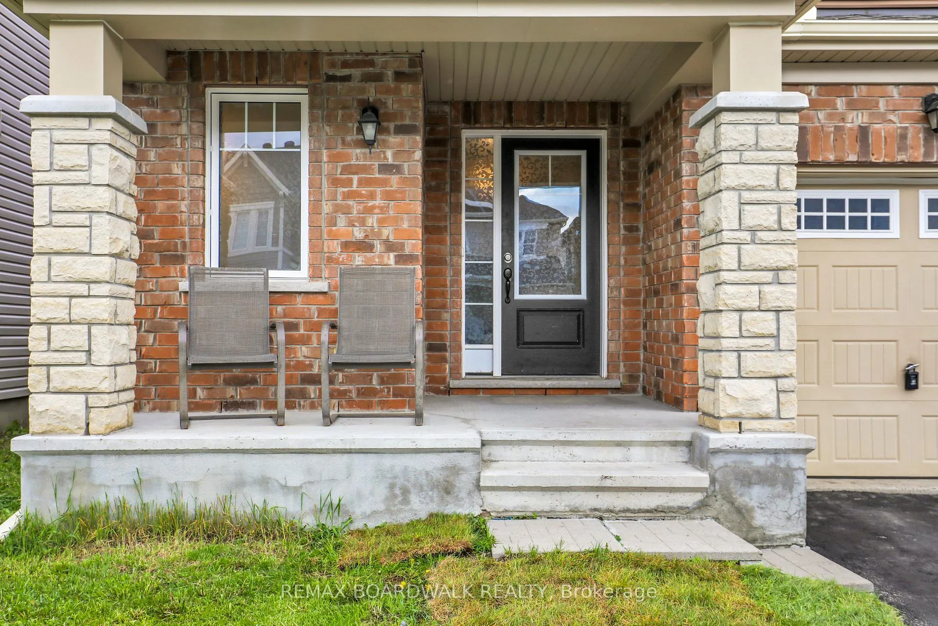 Photo 2 of 340 Sweetclover Way, Ottawa, Avalon West — HOMEH
