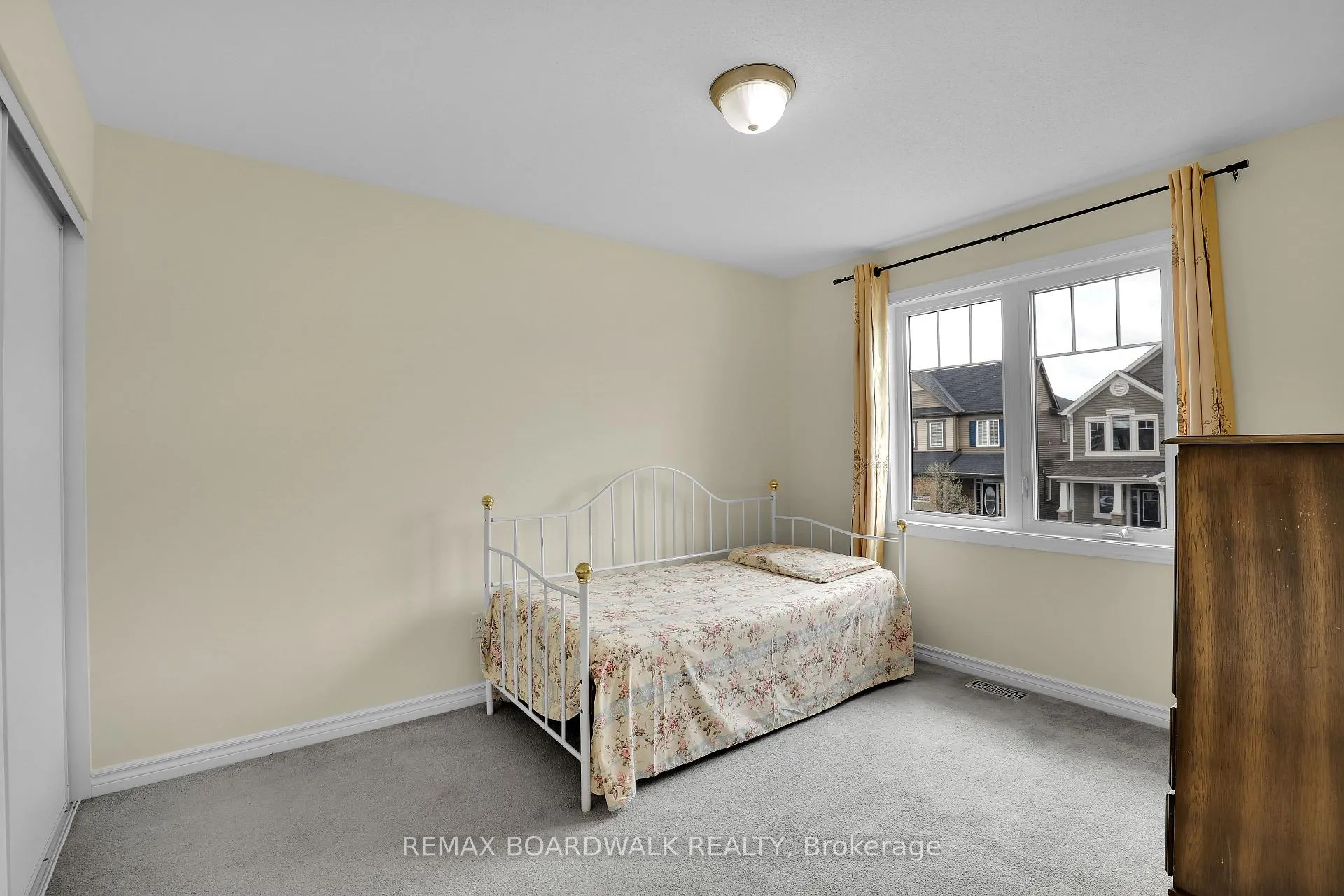 Photo 26 of 340 Sweetclover Way, Ottawa, Avalon West — HOMEH