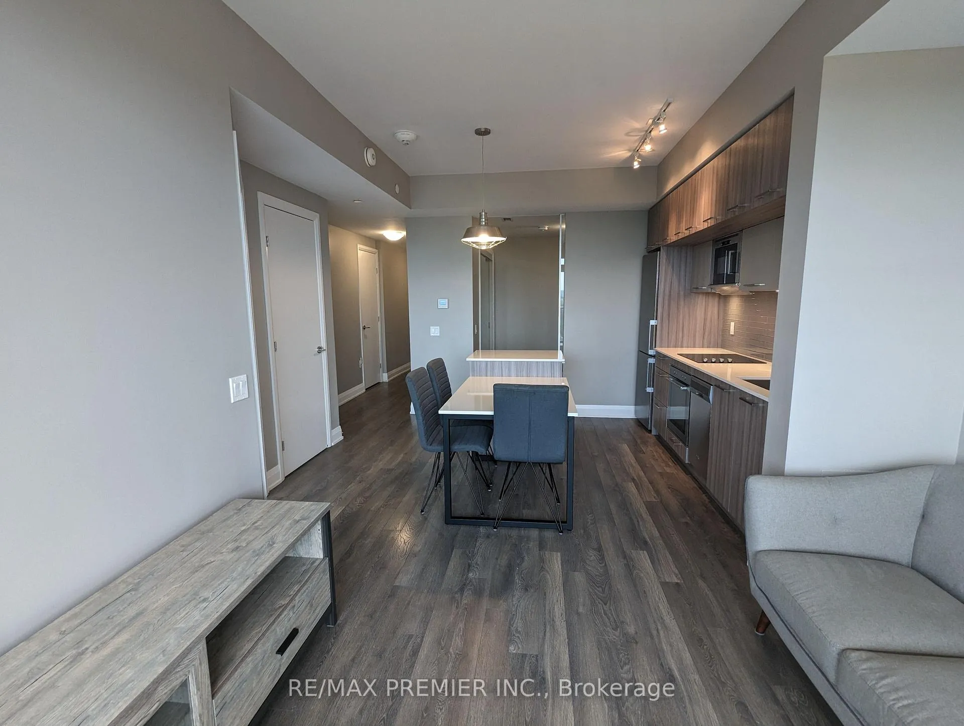 Photo 17 of Unit 801, 4800 Highway 7, Vaughan, East Woodbridge — HOMEH