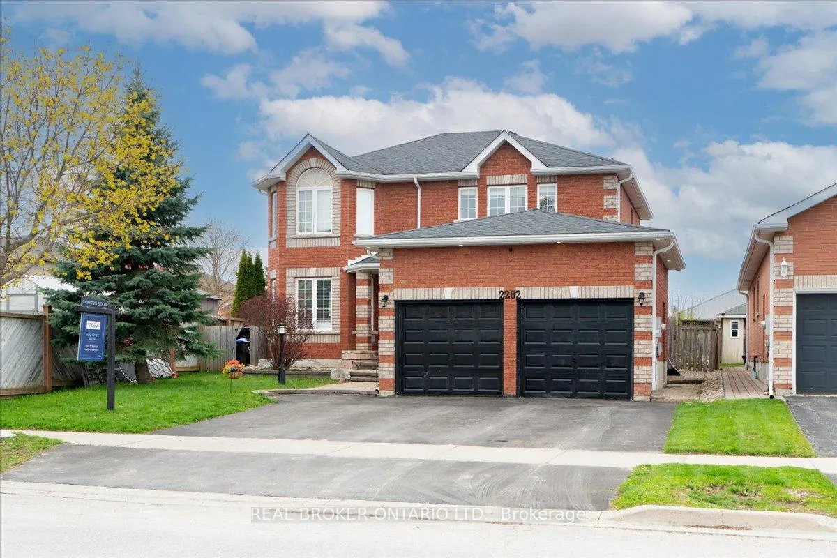 Front of 2282 Jack Crescent