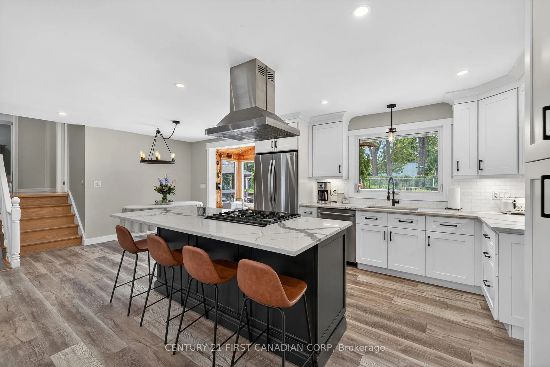 Photo 4 of 10383 Ilderton Road, Middlesex Centre, Rural Middlesex Centre — HOMEH