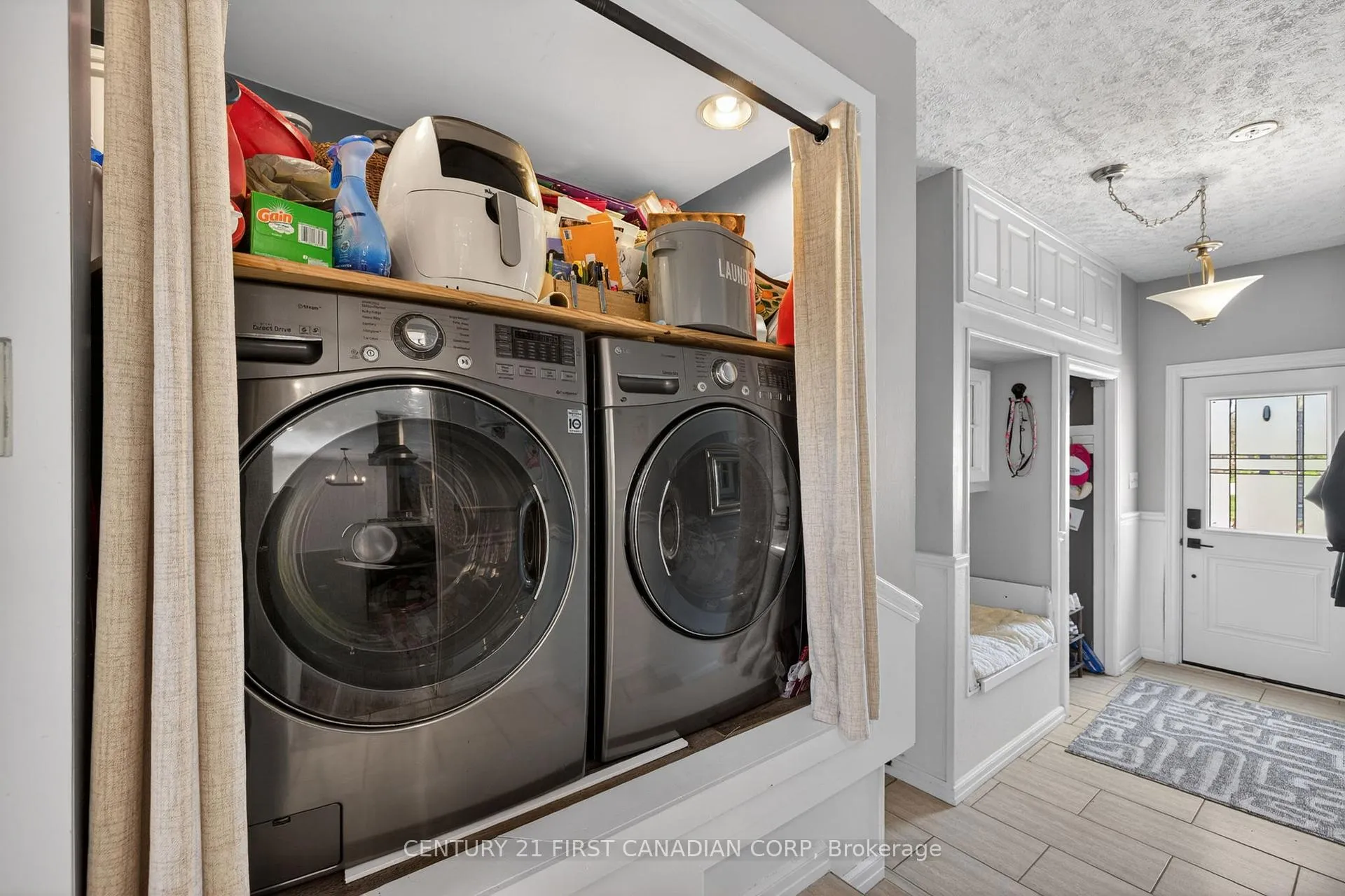 Photo 17 of 10383 Ilderton Road, Middlesex Centre, Rural Middlesex Centre — HOMEH