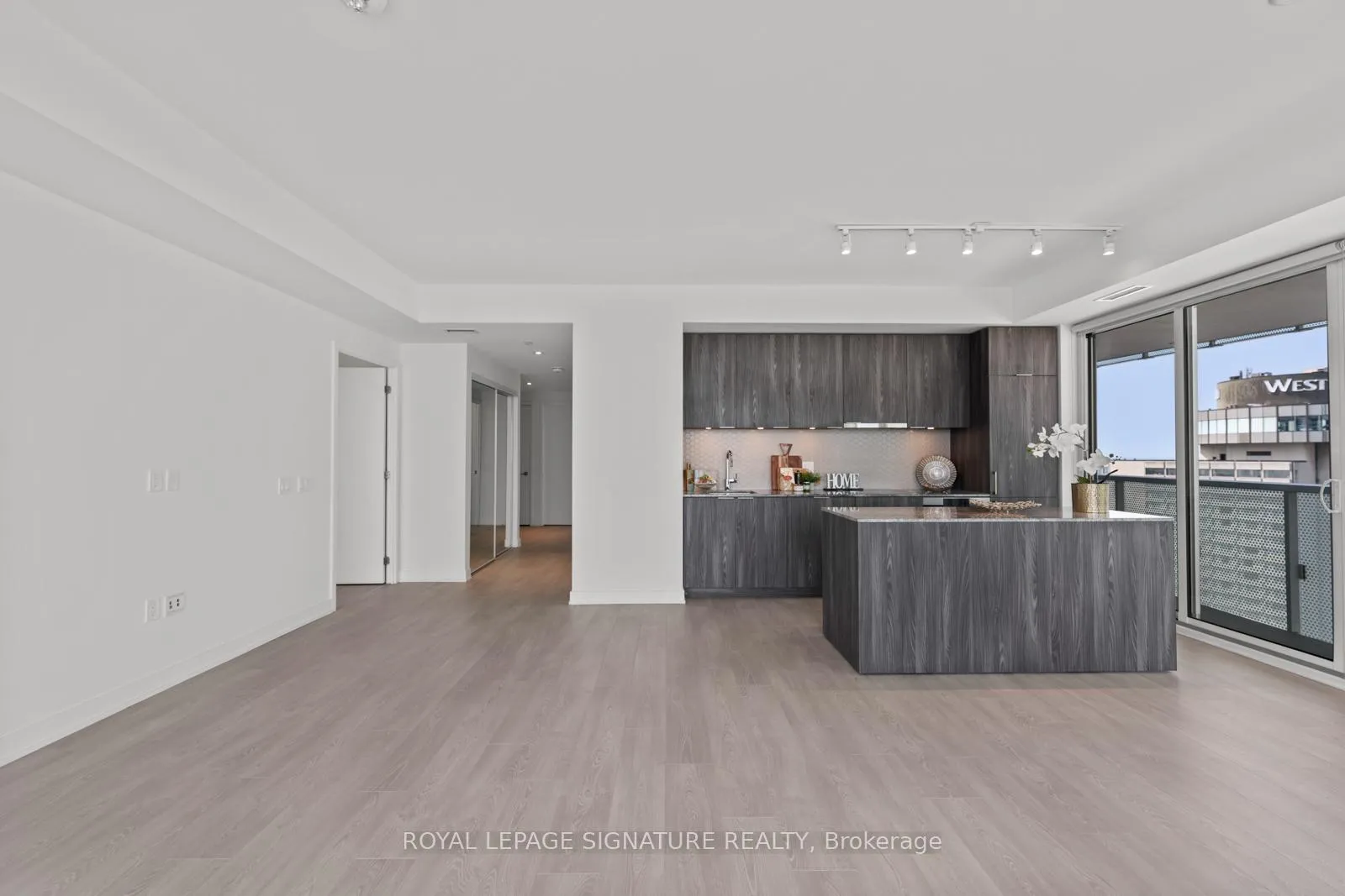 Photo 20 of Unit 3305, 15 Queens Quay E, Toronto, Waterfront Communities — HOMEH