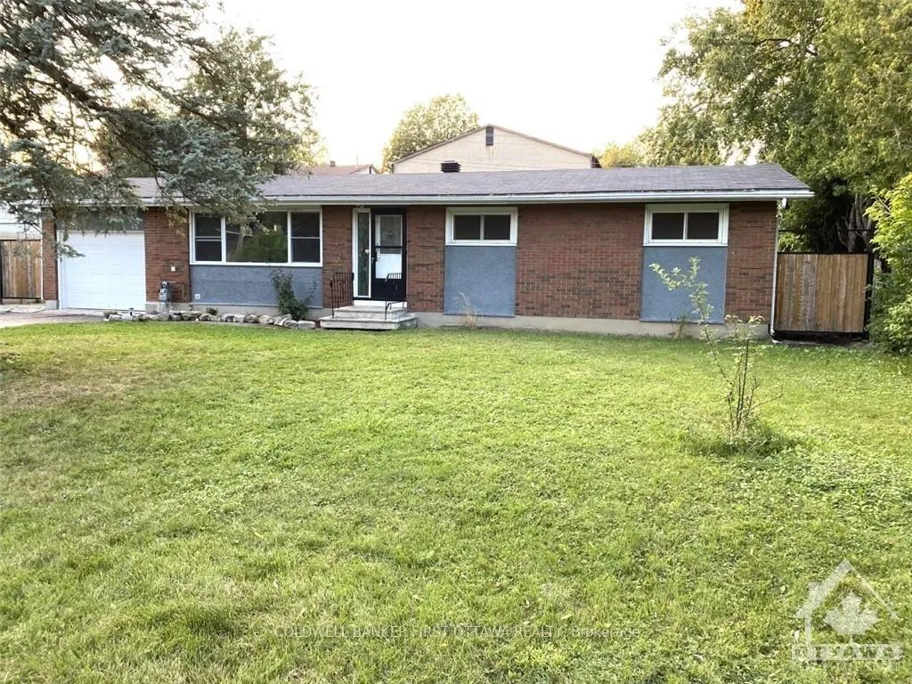 Photo 1 of 33 Wallford Way, Ottawa, City View/Skyline/Fisher Heights/Parkwood Hills — HOMEH