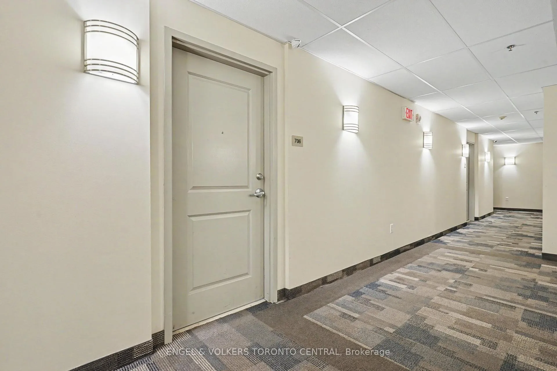Photo 2 of Unit 706, 90 Charlton Avenue W, Hamilton, Durand — HOMEH