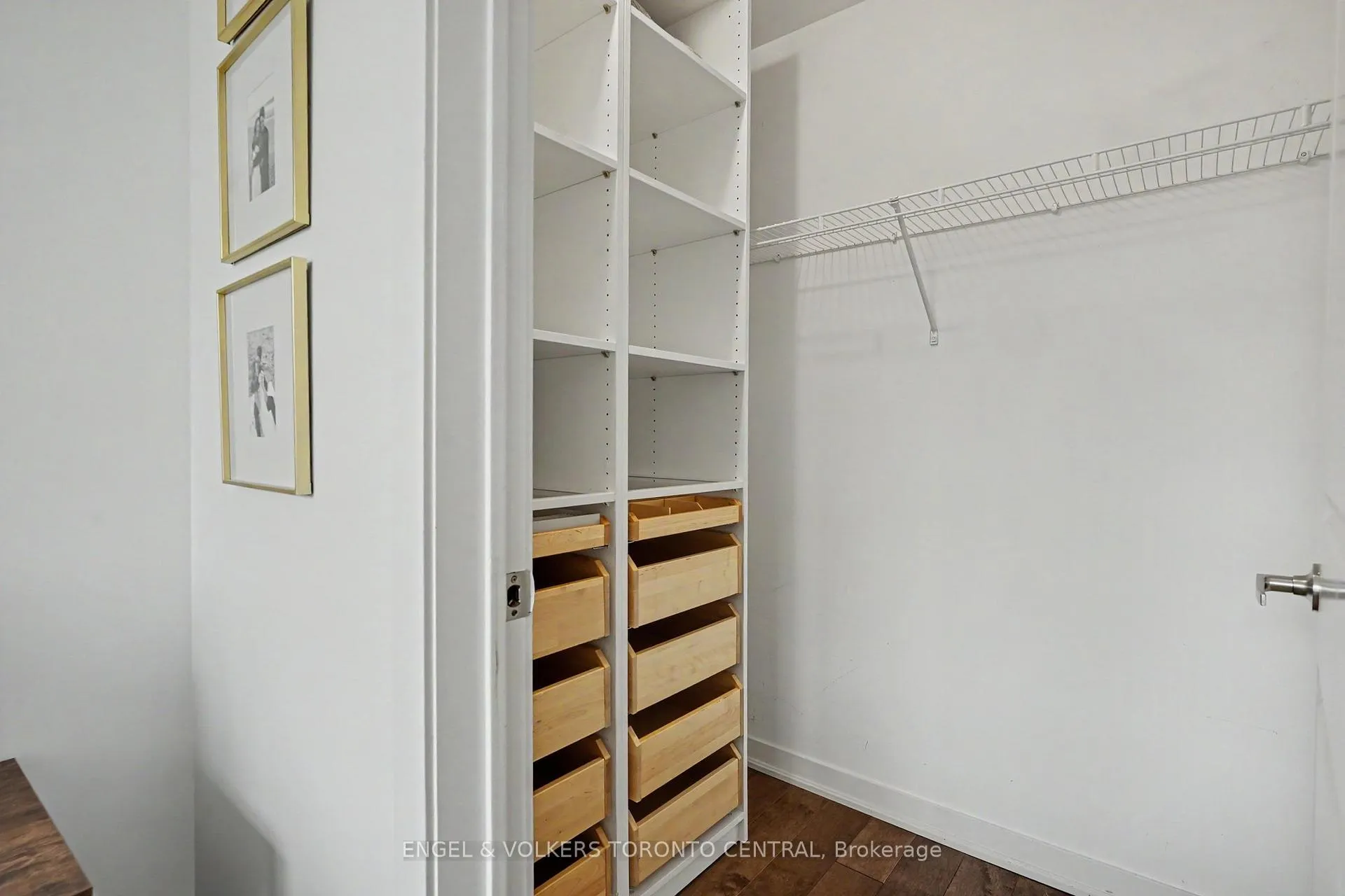 Photo 9 of Unit 706, 90 Charlton Avenue W, Hamilton, Durand — HOMEH