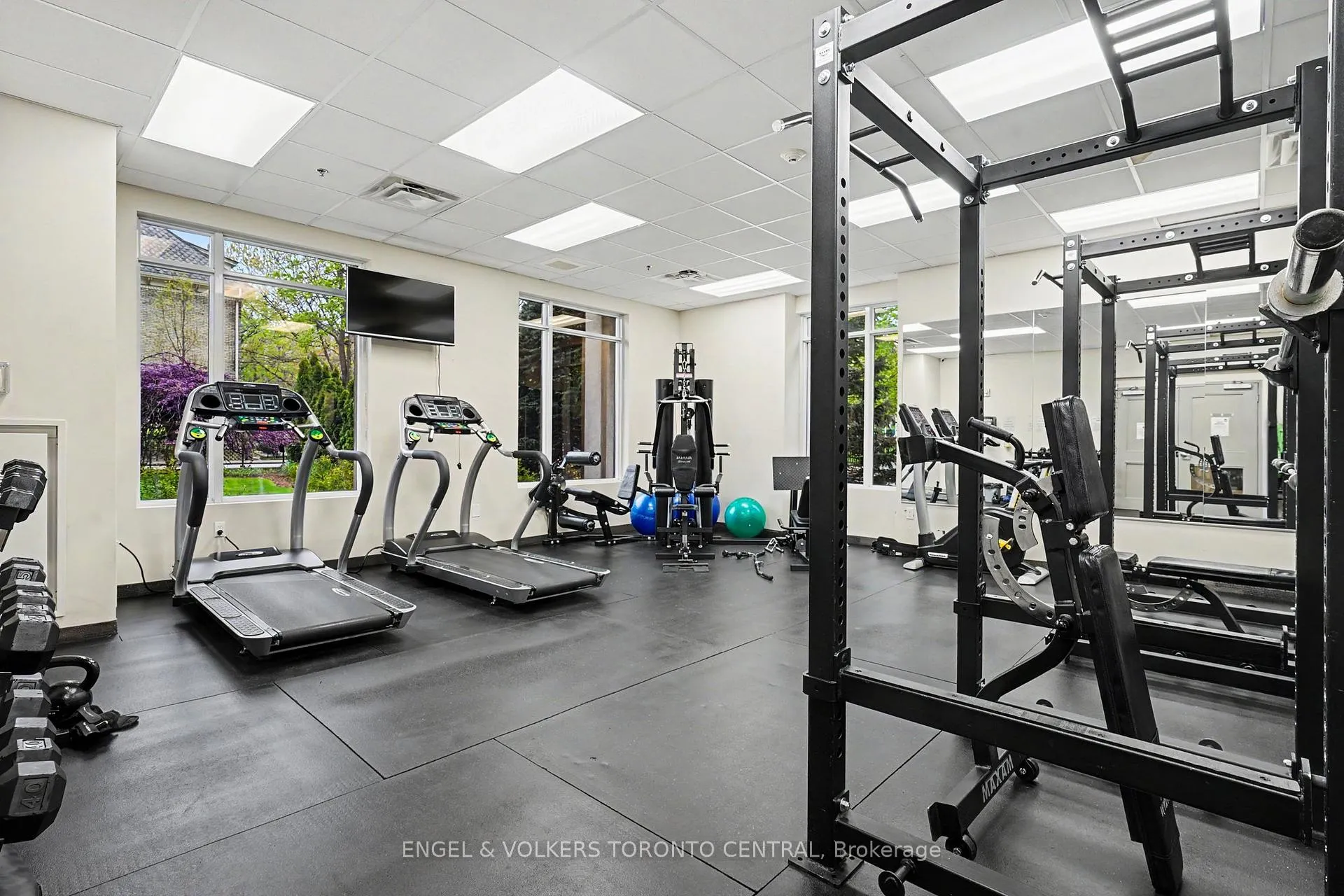 Photo 14 of Unit 706, 90 Charlton Avenue W, Hamilton, Durand — HOMEH