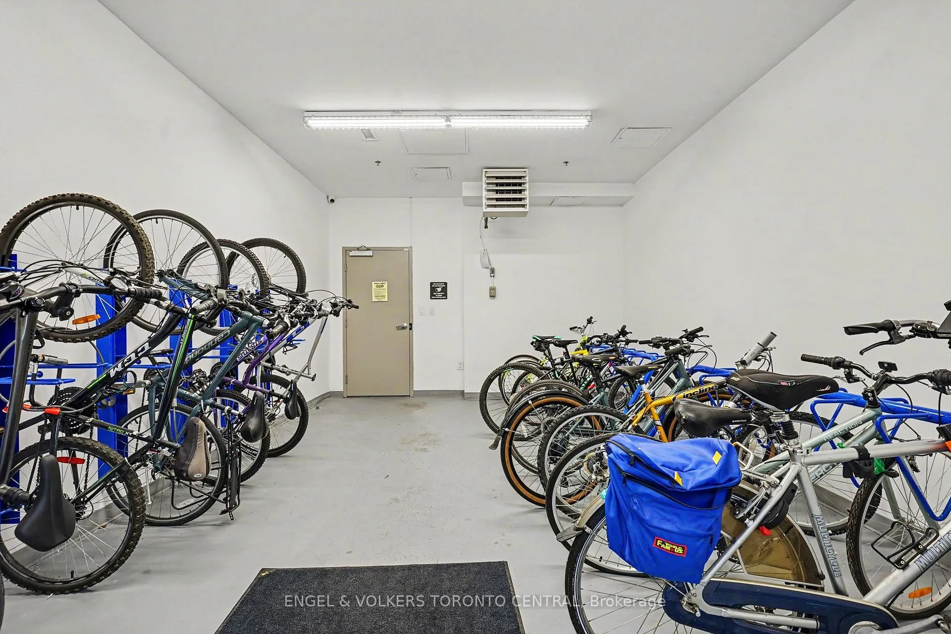 Photo 20 of Unit 706, 90 Charlton Avenue W, Hamilton, Durand — HOMEH