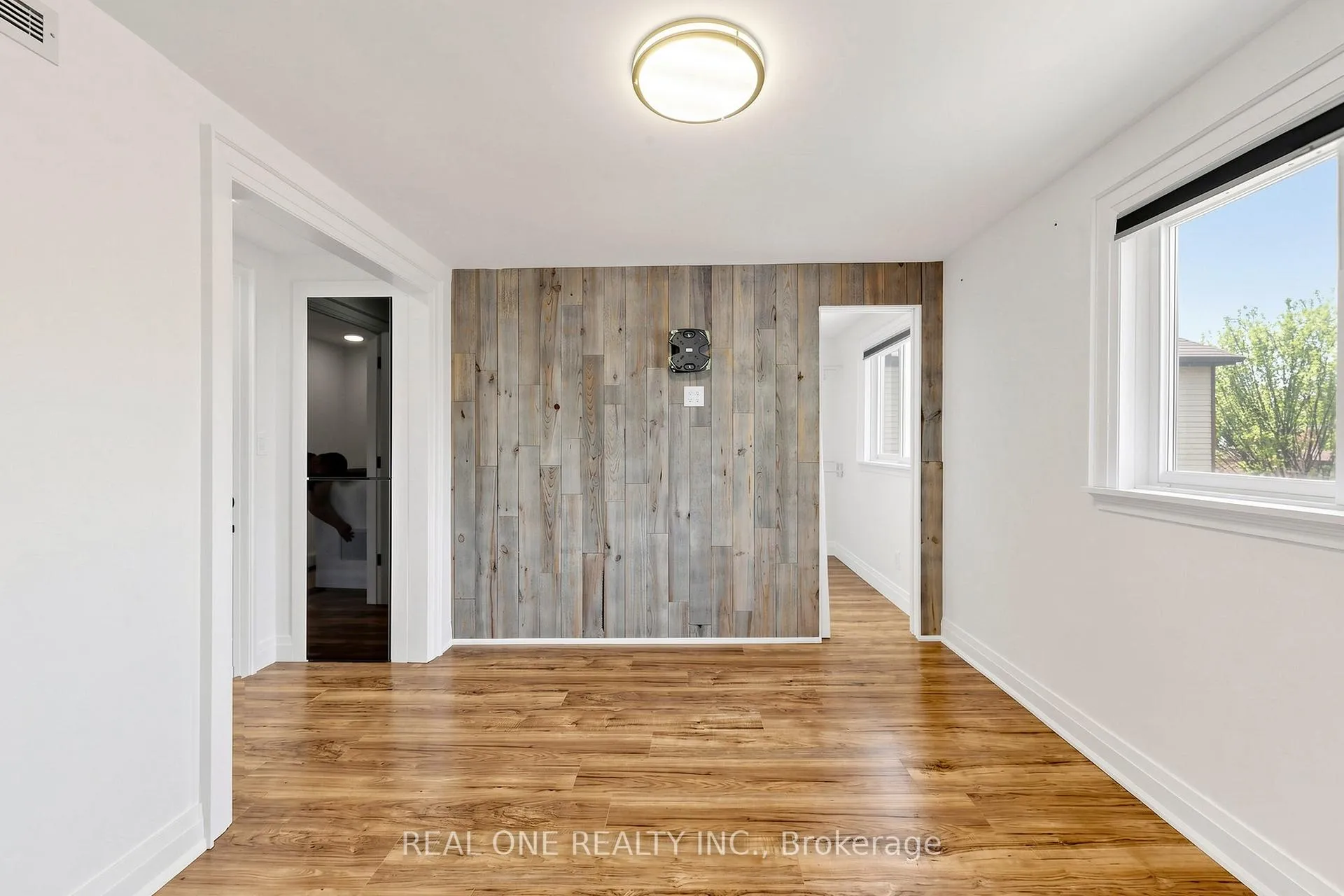 Photo 24 of 61 Marlow Crescent, Markham, Markville — HOMEH