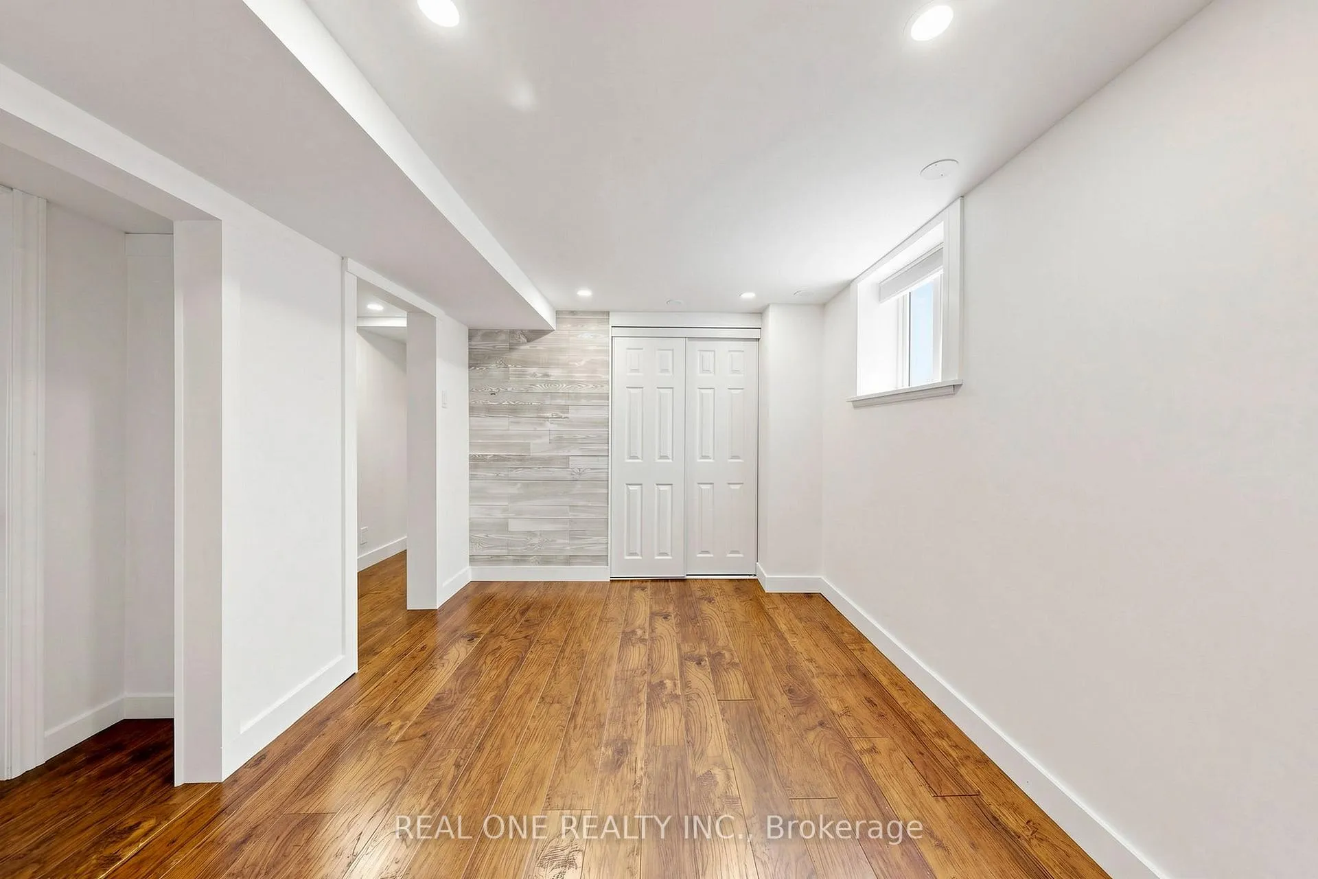 Photo 39 of 61 Marlow Crescent, Markham, Markville — HOMEH