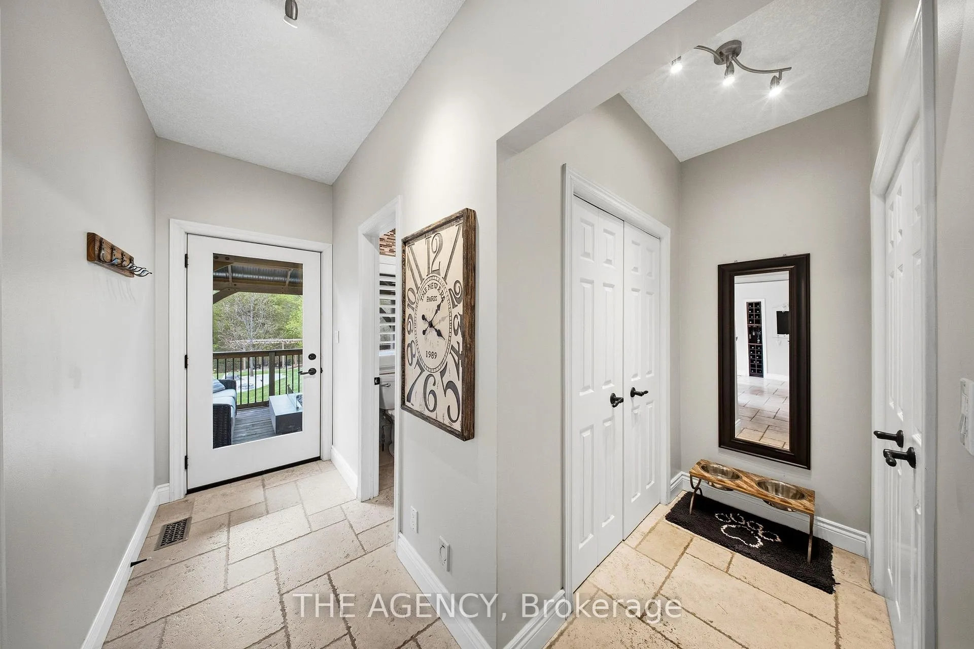 Photo 19 of 1 McDonald Place, Brant, South Dumfries — HOMEH